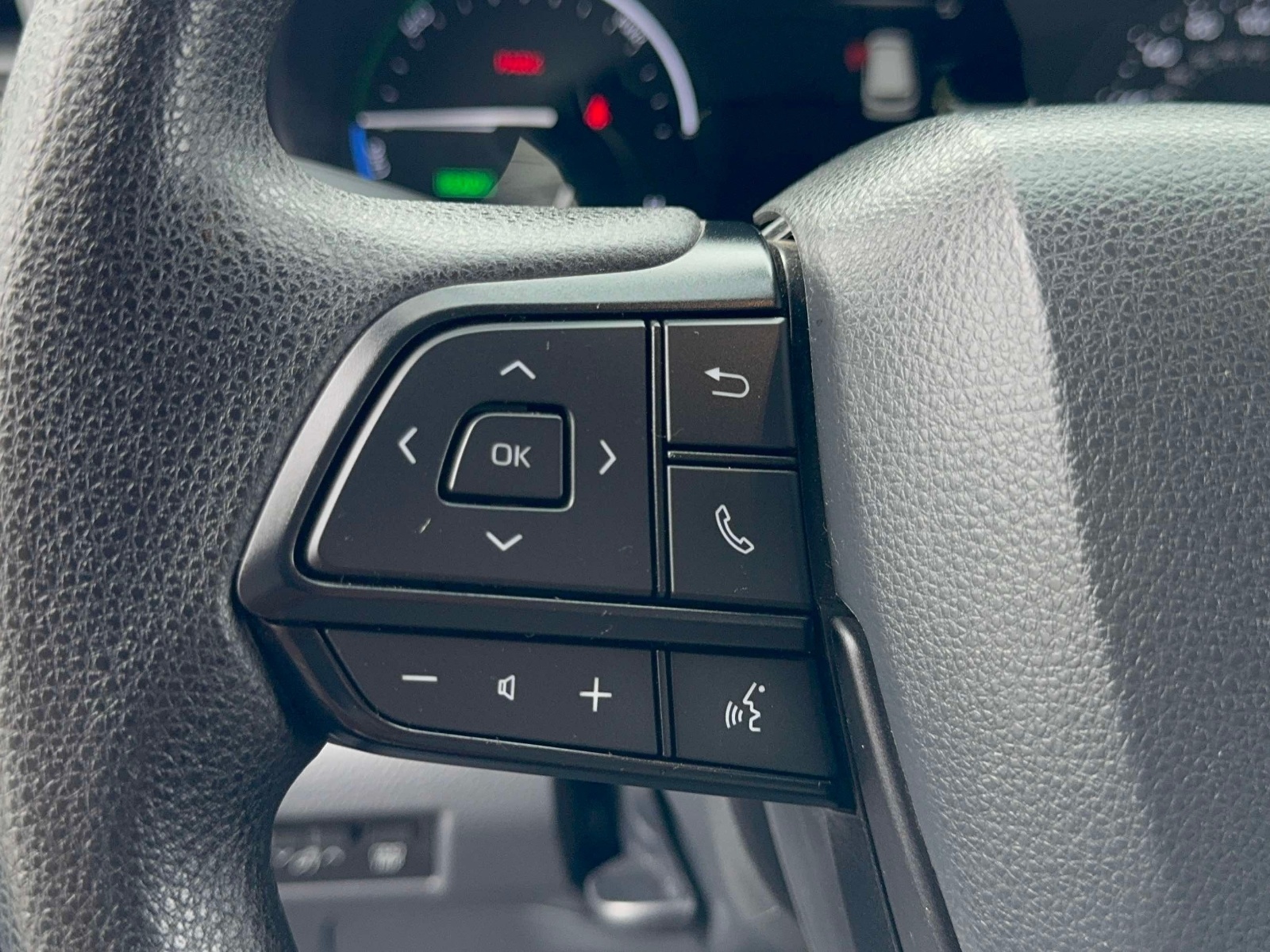 Used 2023 Toyota Sienna Van