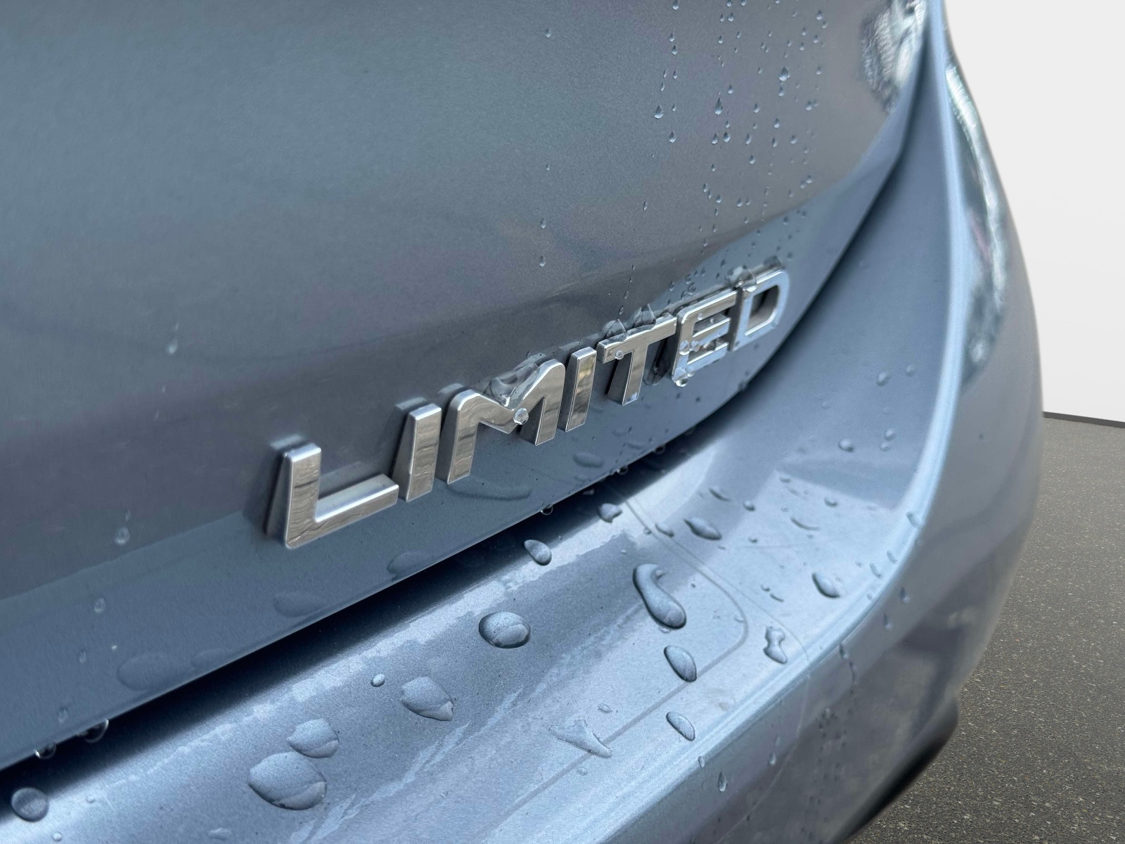 Used 2023 Toyota Highlander Hybrid SUV