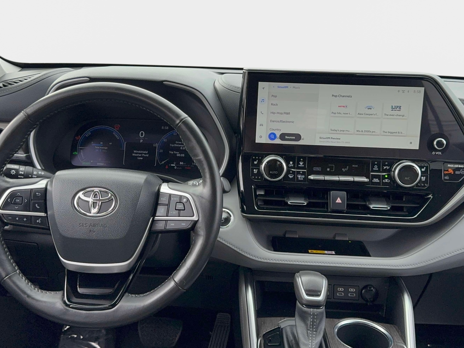 Used 2023 Toyota Highlander Hybrid SUV
