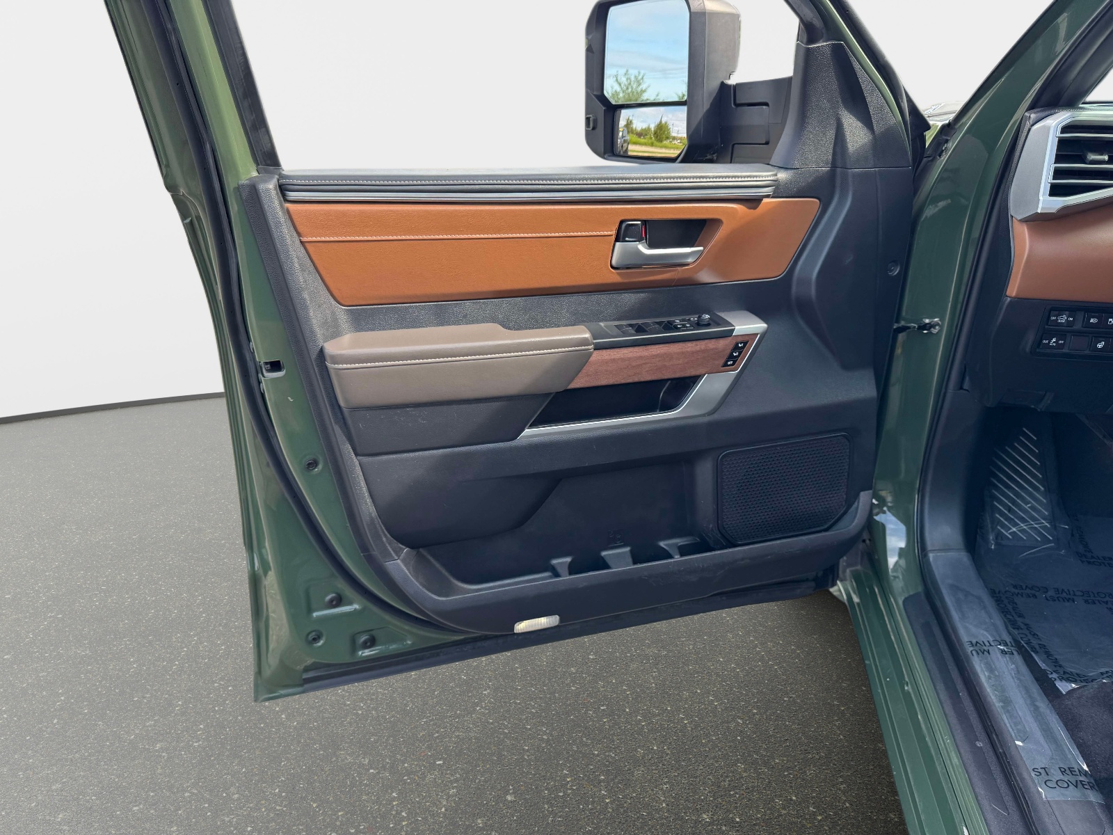 Used 2022 Toyota Tundra Hybrid Truck