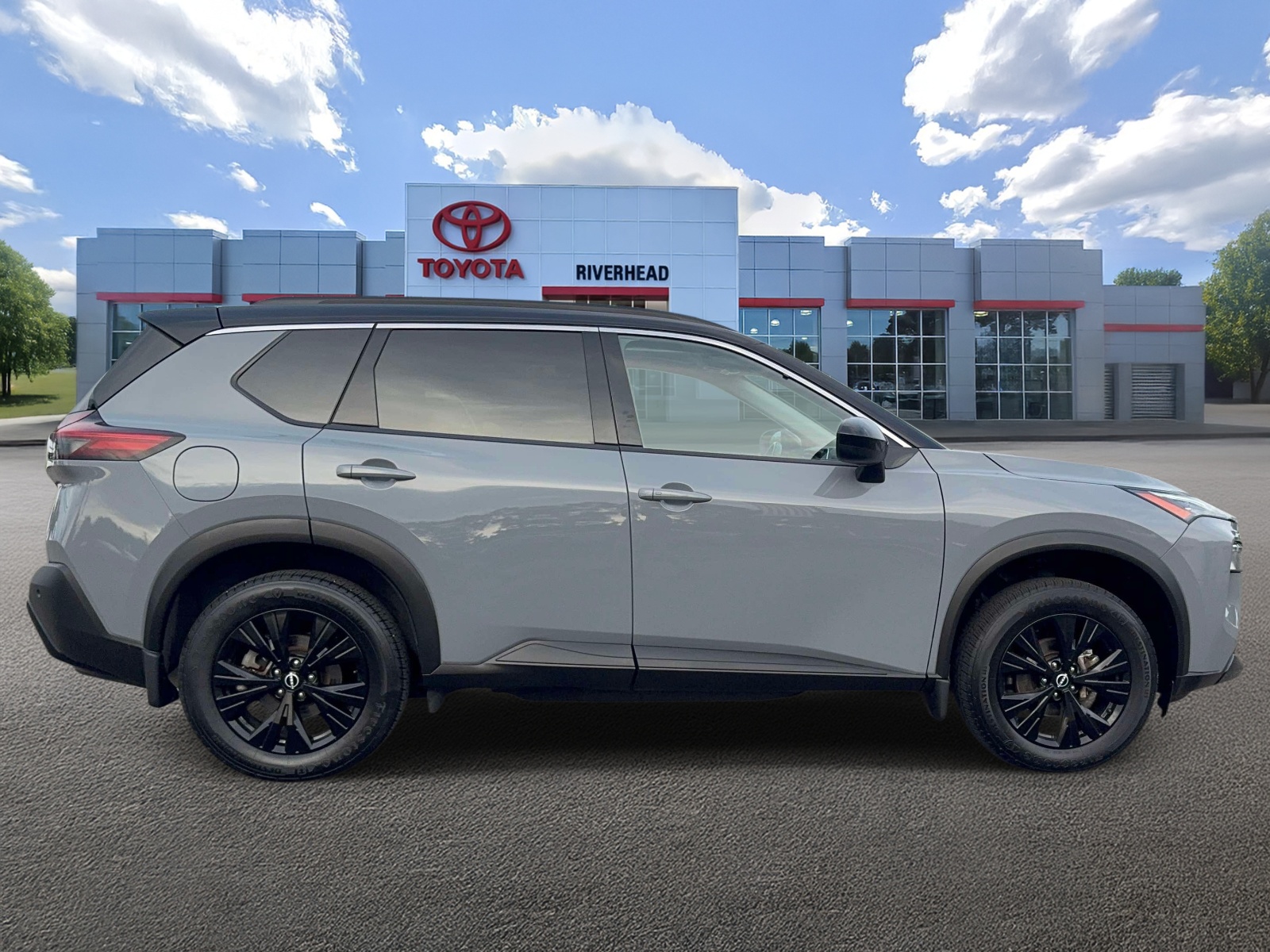 Used 2023 Nissan Rogue SUV