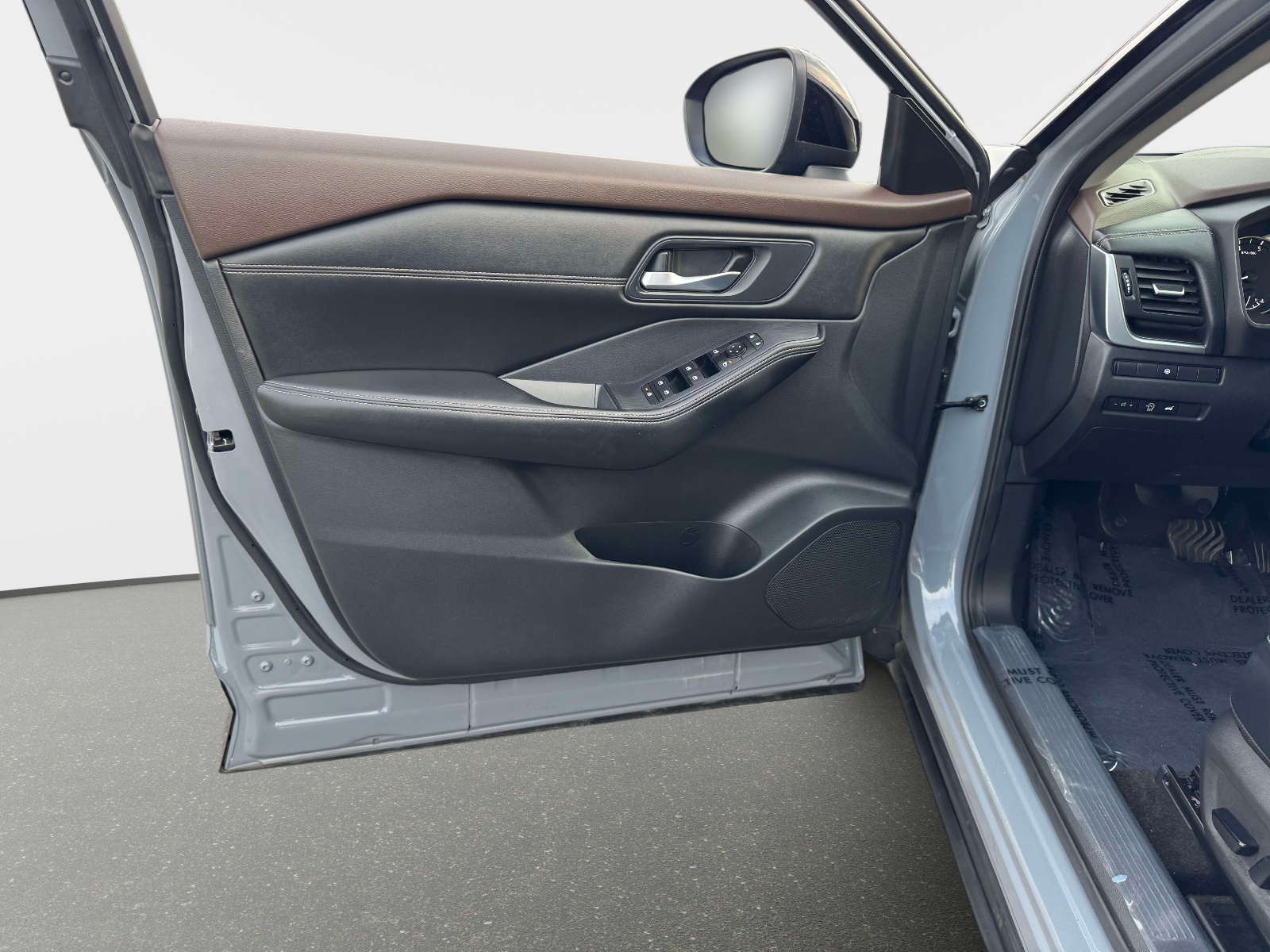 Used 2023 Nissan Rogue SUV