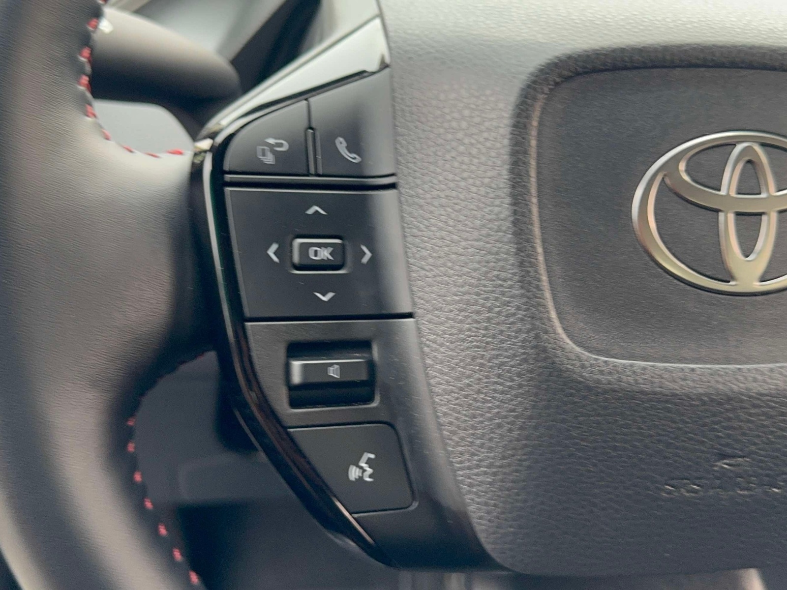 Used 2024 Toyota Prius Prime Hatchback