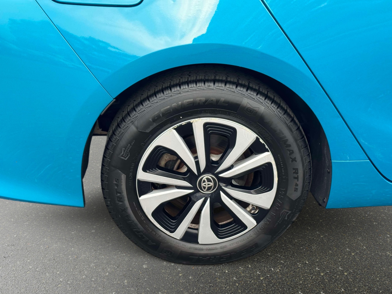 Used 2017 Toyota Prius Prime Hatchback