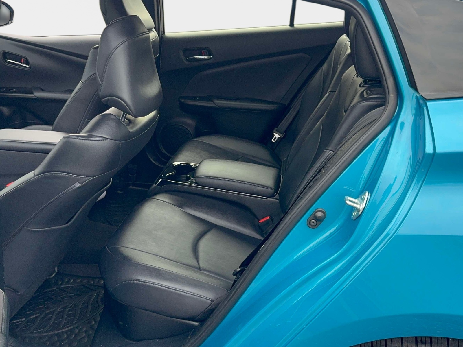 Used 2017 Toyota Prius Prime Hatchback