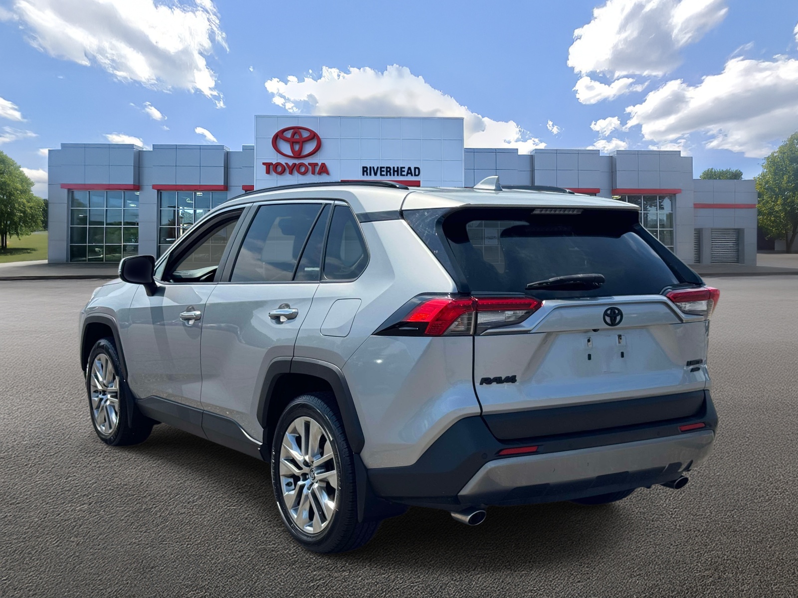 Used 2019 Toyota RAV4 SUV