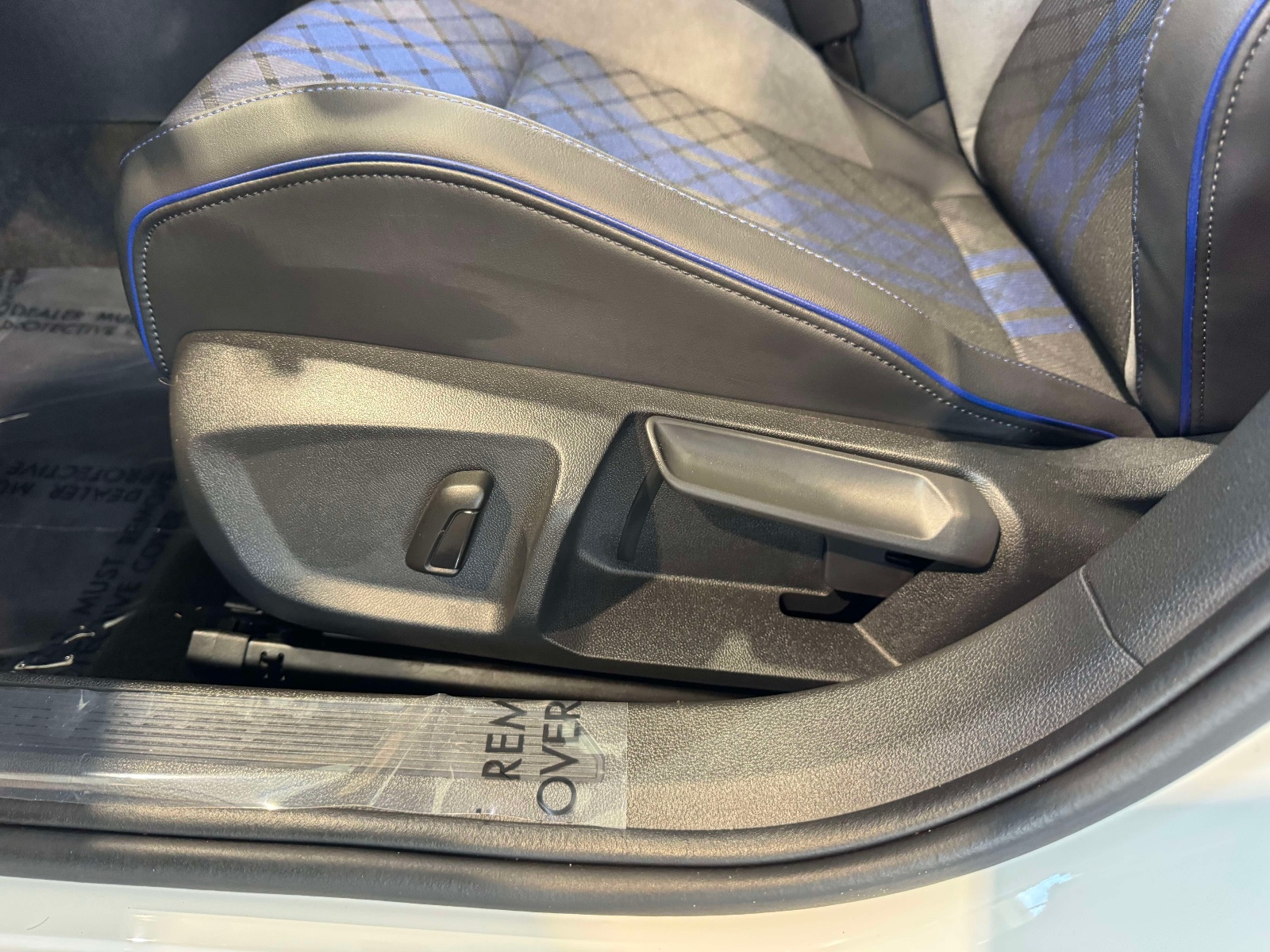 Used 2025 Volkswagen Golf R Hatchback