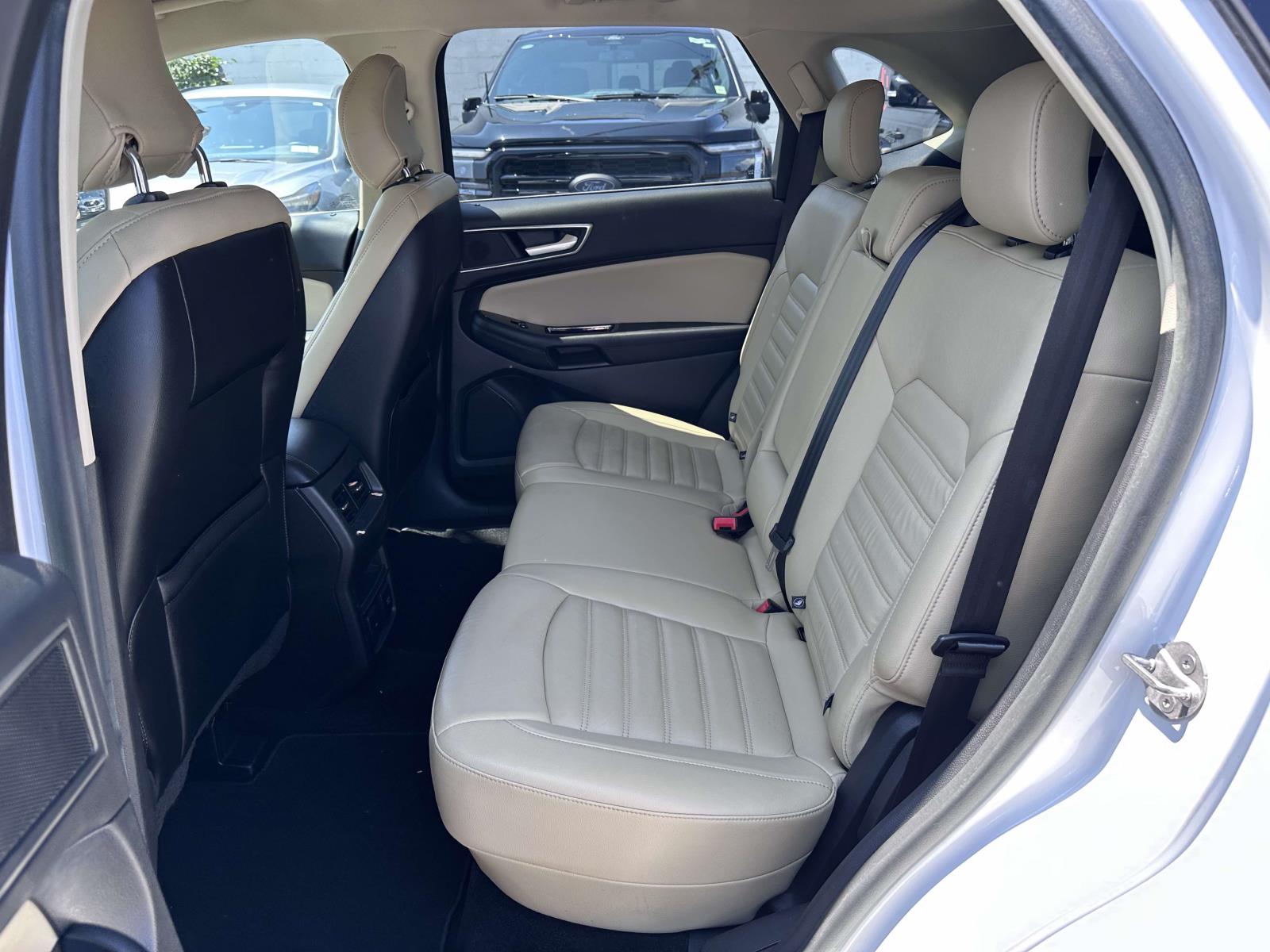 2016 Oxford White Ford Edge 4dr SEL AWD AWD SUV