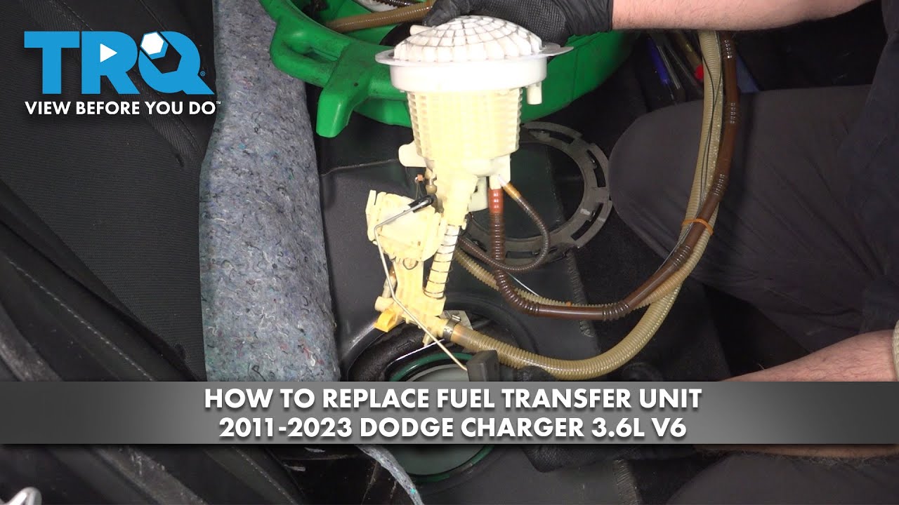 2014 Dodge Charger Fuel Capacitynull