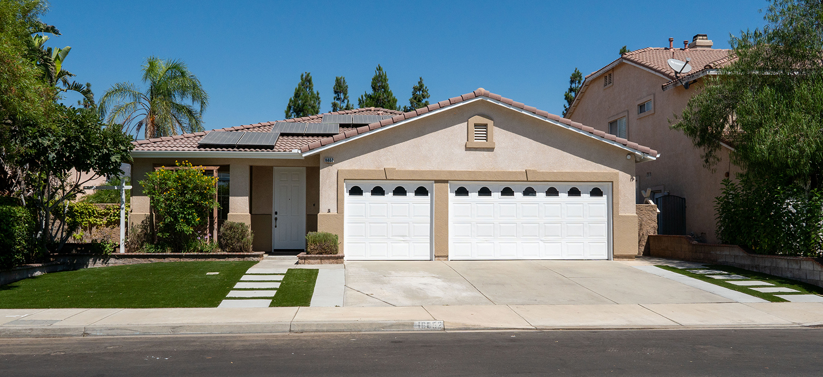 16652 Almaden Drive, Fontana, CA