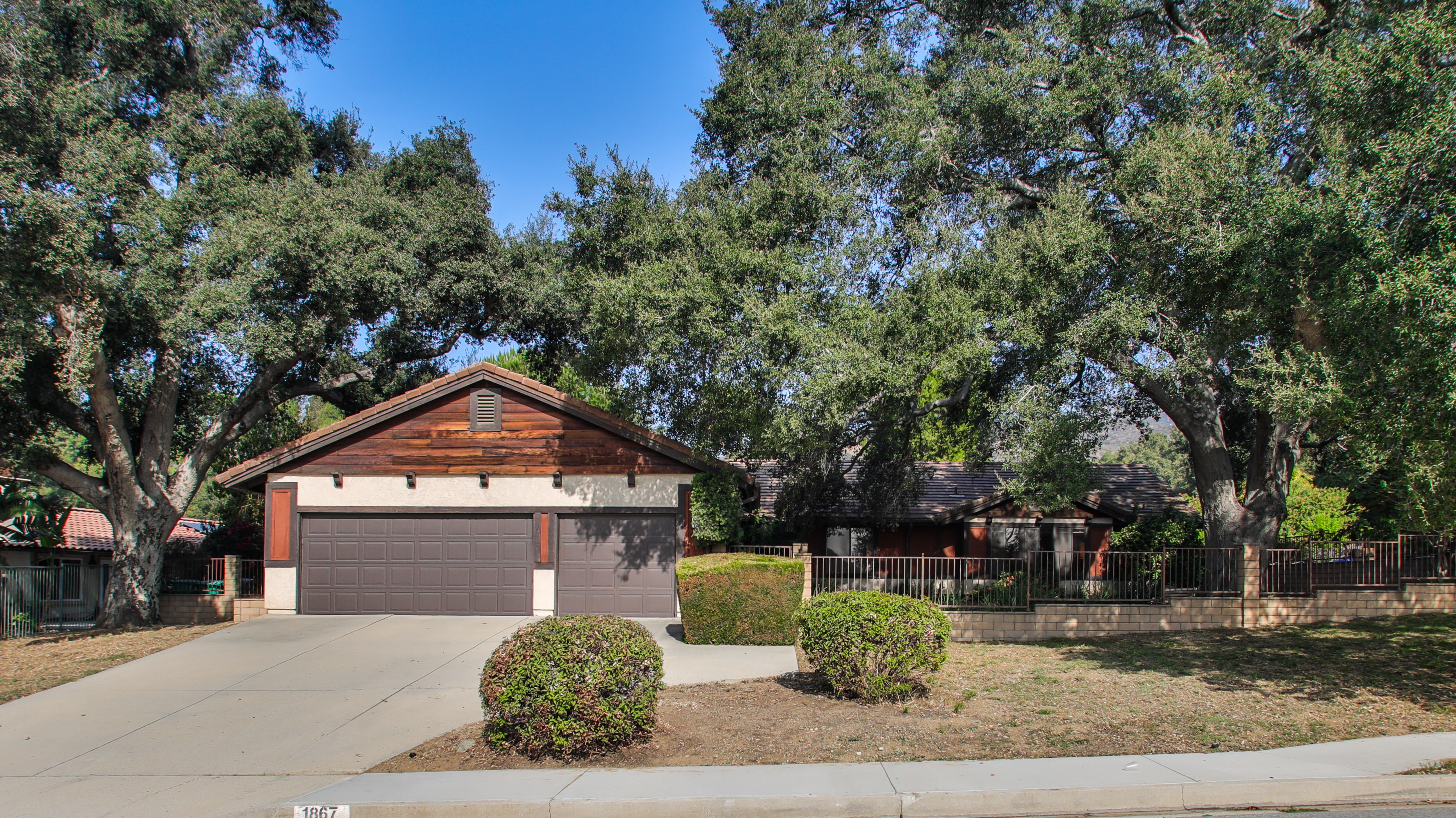 1867 Golden Hills Road , La Verne, CA 91750 MLS Video