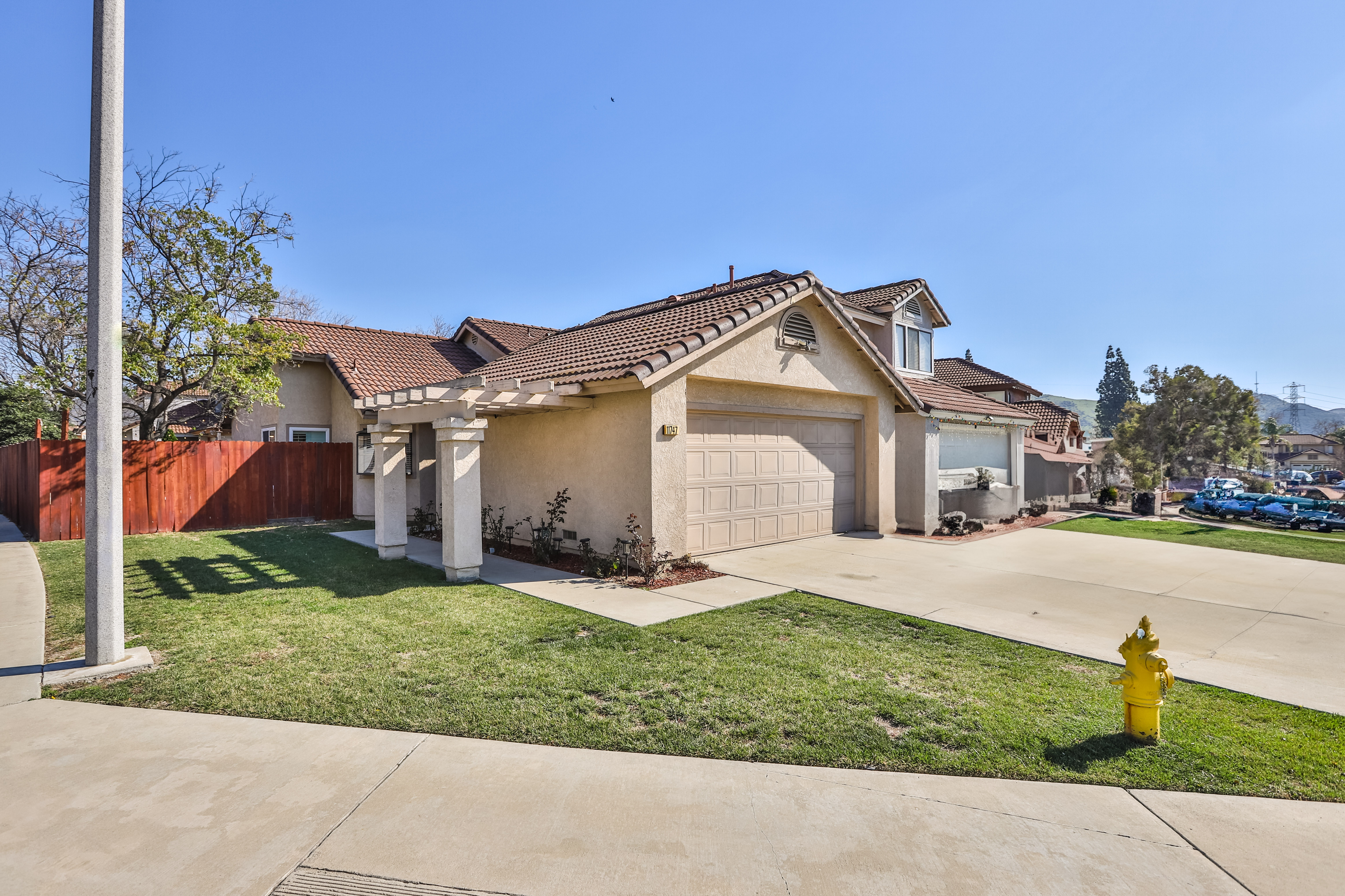 11747 Burl Drive, Fontana, CA