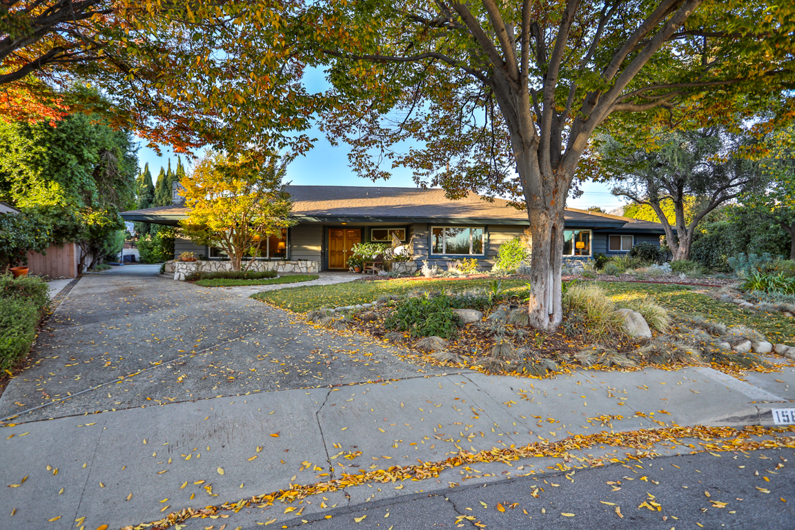 1585 Queens Court , Claremont, CA 91711 MLS CV23213007 Geoff Hamill Wheeler Steffen