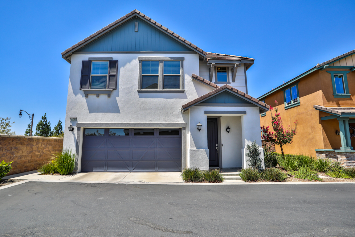16733 Wyndham Lane, Fontana, CA