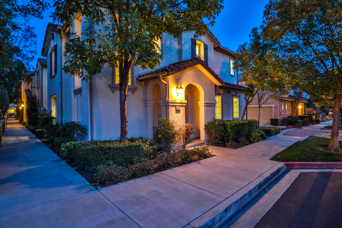 354 Golden Bear Lane, Upland, CA