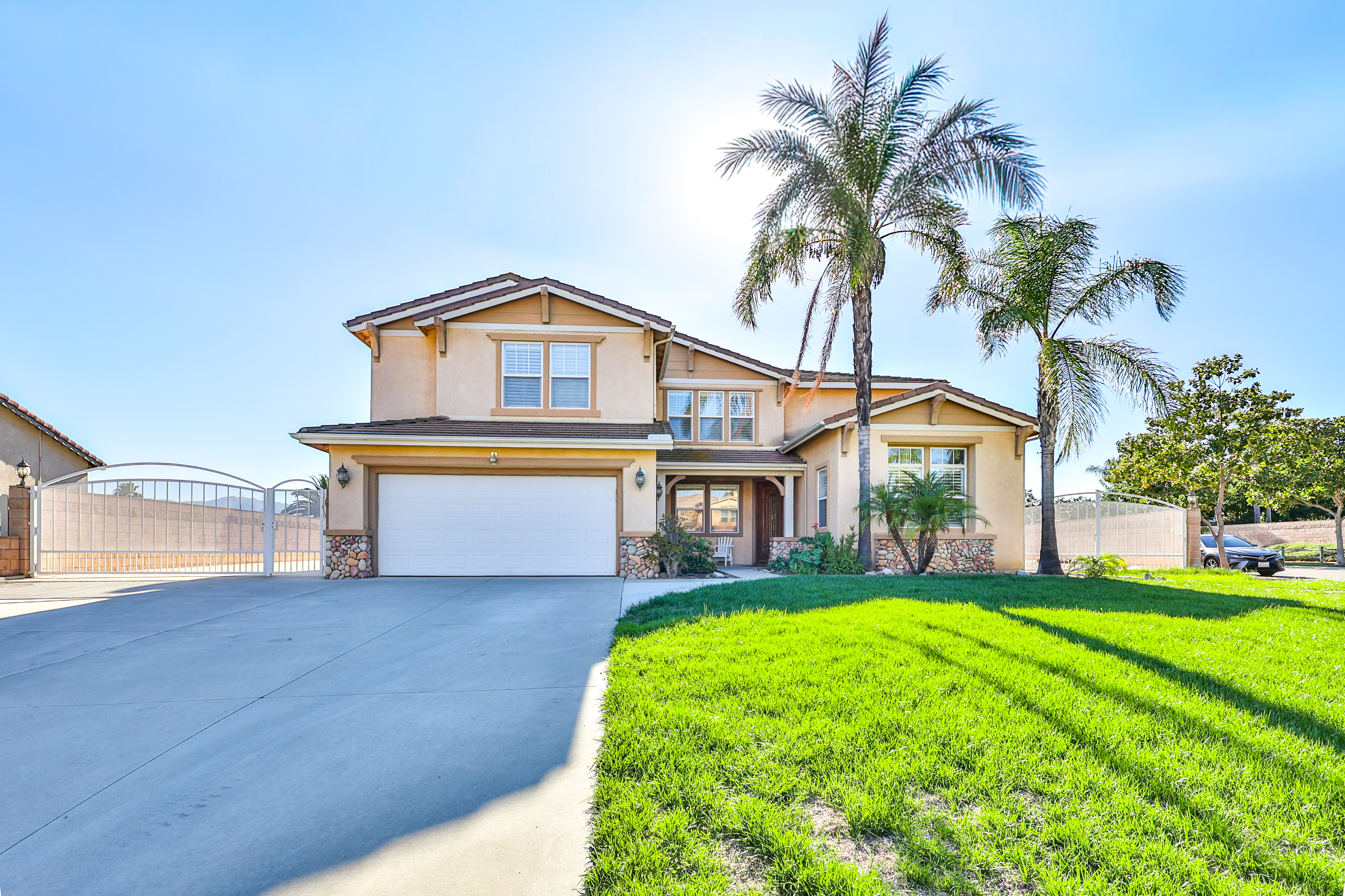 1560 Dodge Way, Norco, CA