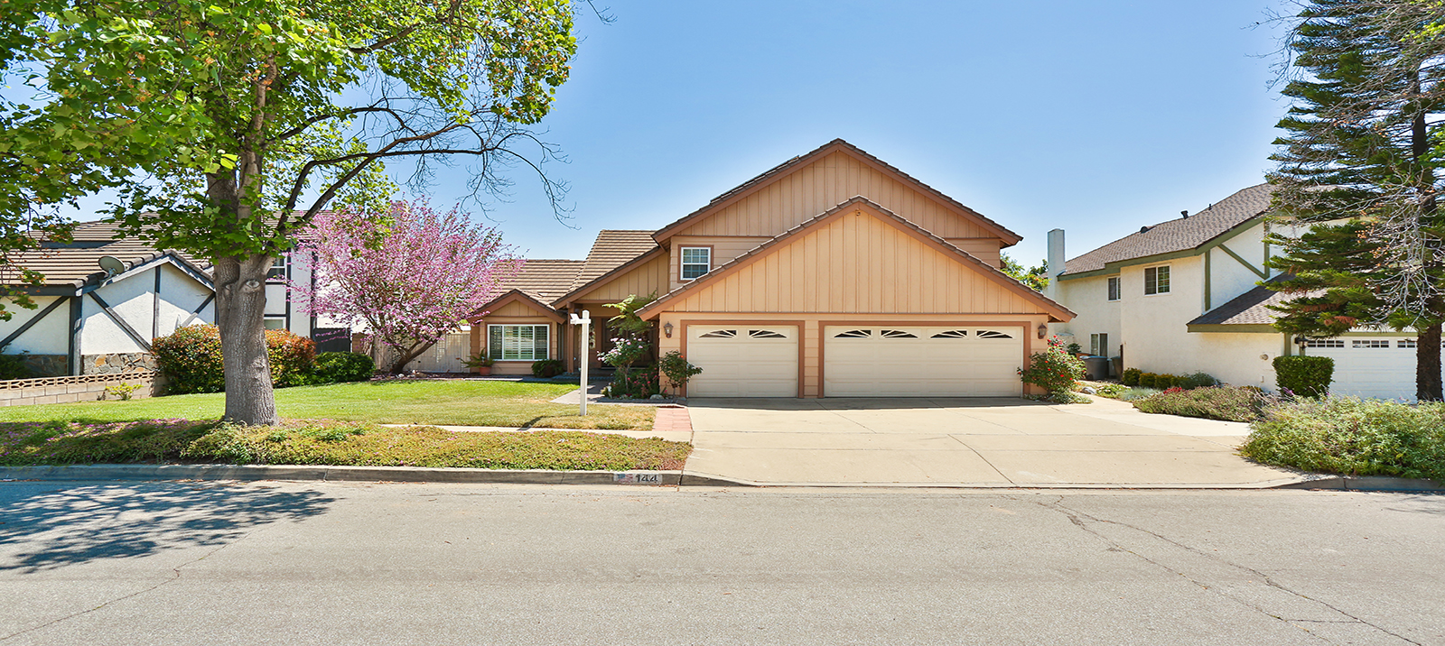 144 East Blue Mountain Way , Claremont, CA 91711 MLS Curtis Real