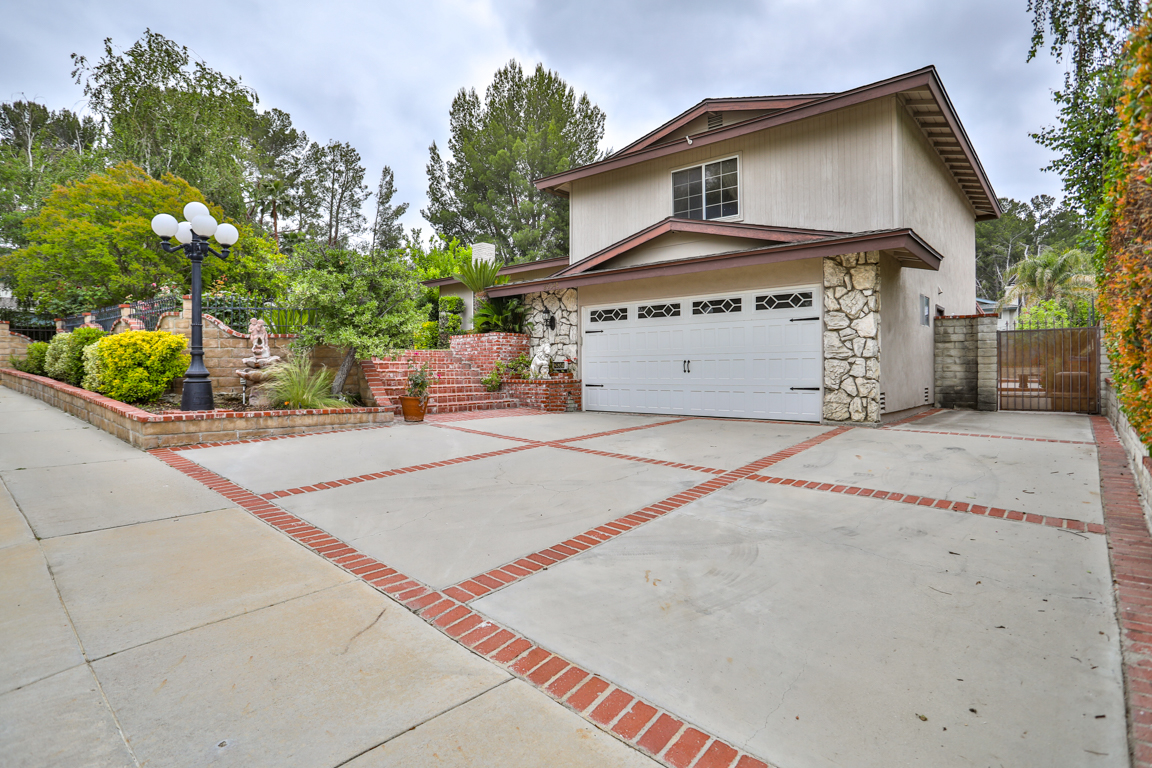 26341 Torreypines Drive , Newhall, CA 91321 MLS Real Estate REsolved
