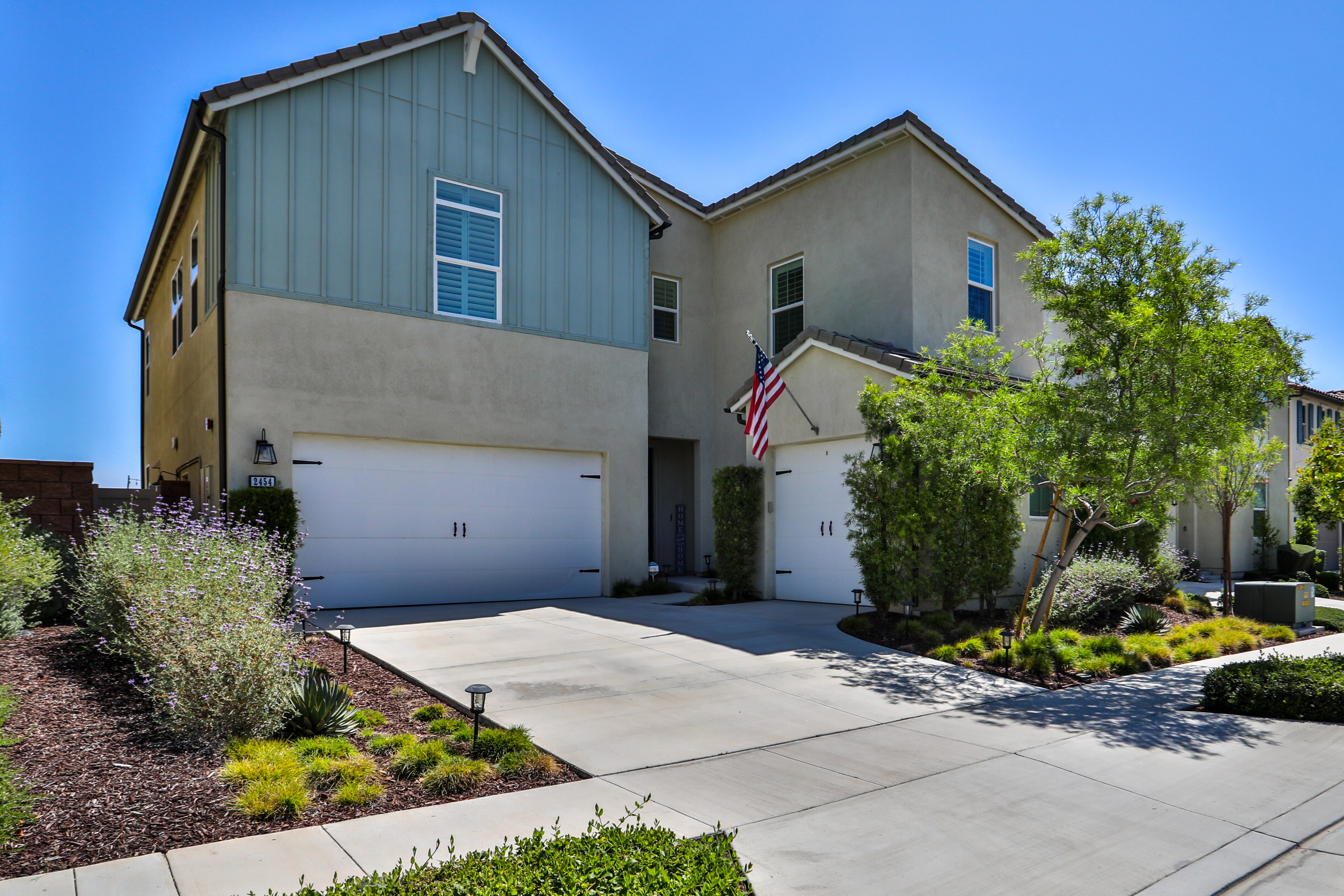 2454 Nova Way, Corona, CA