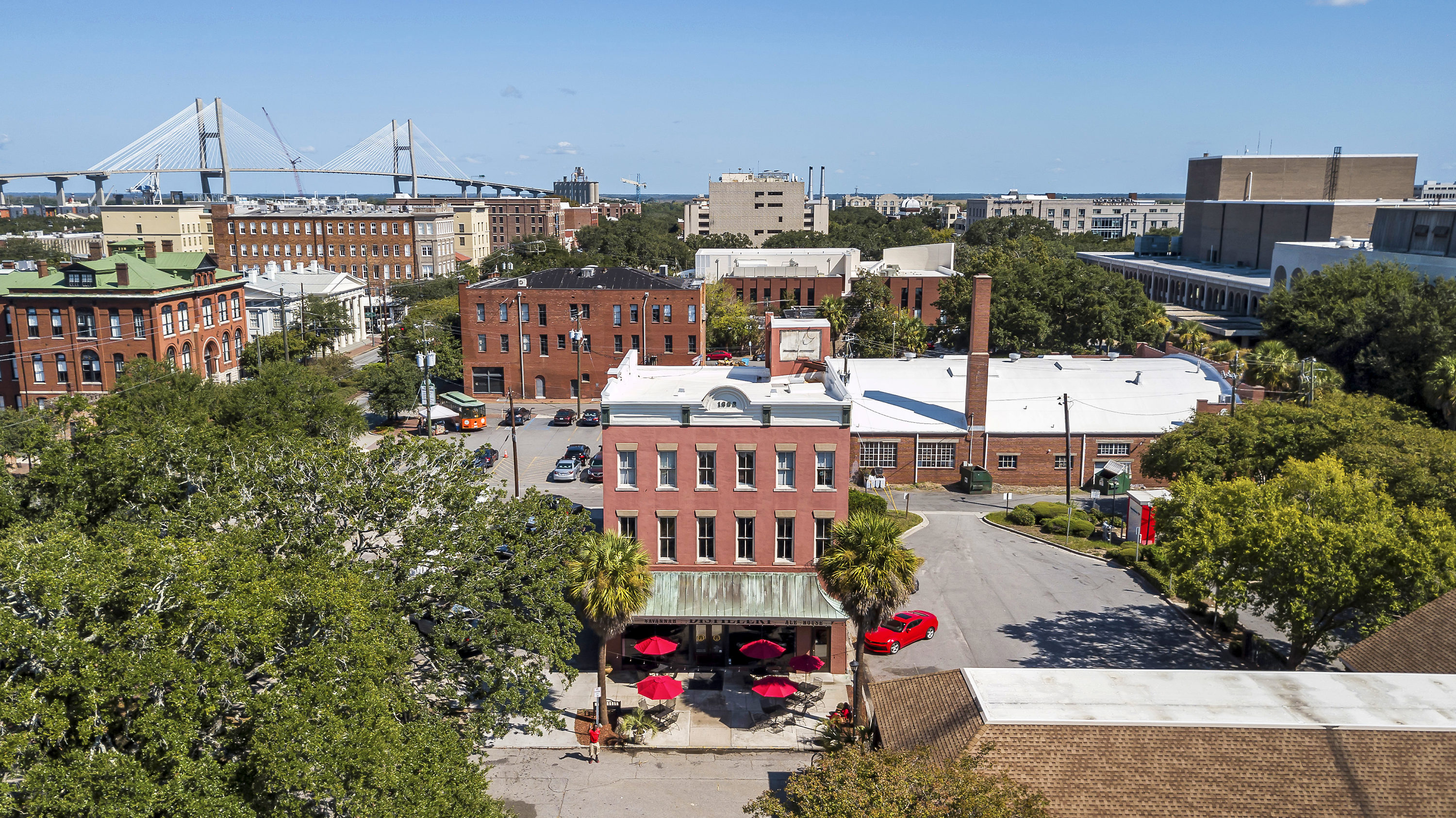 416 W Liberty , Savannah, GA 31401 Elevated Coastal Productions Tour