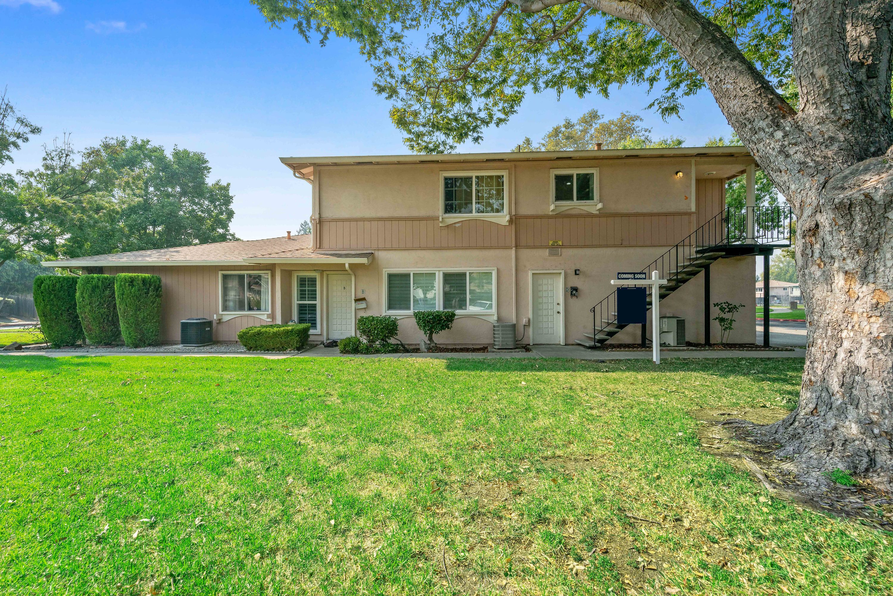 1040 Mohr Lane UNIT D, Concord, CA 94518 Spotlight Photography Tour