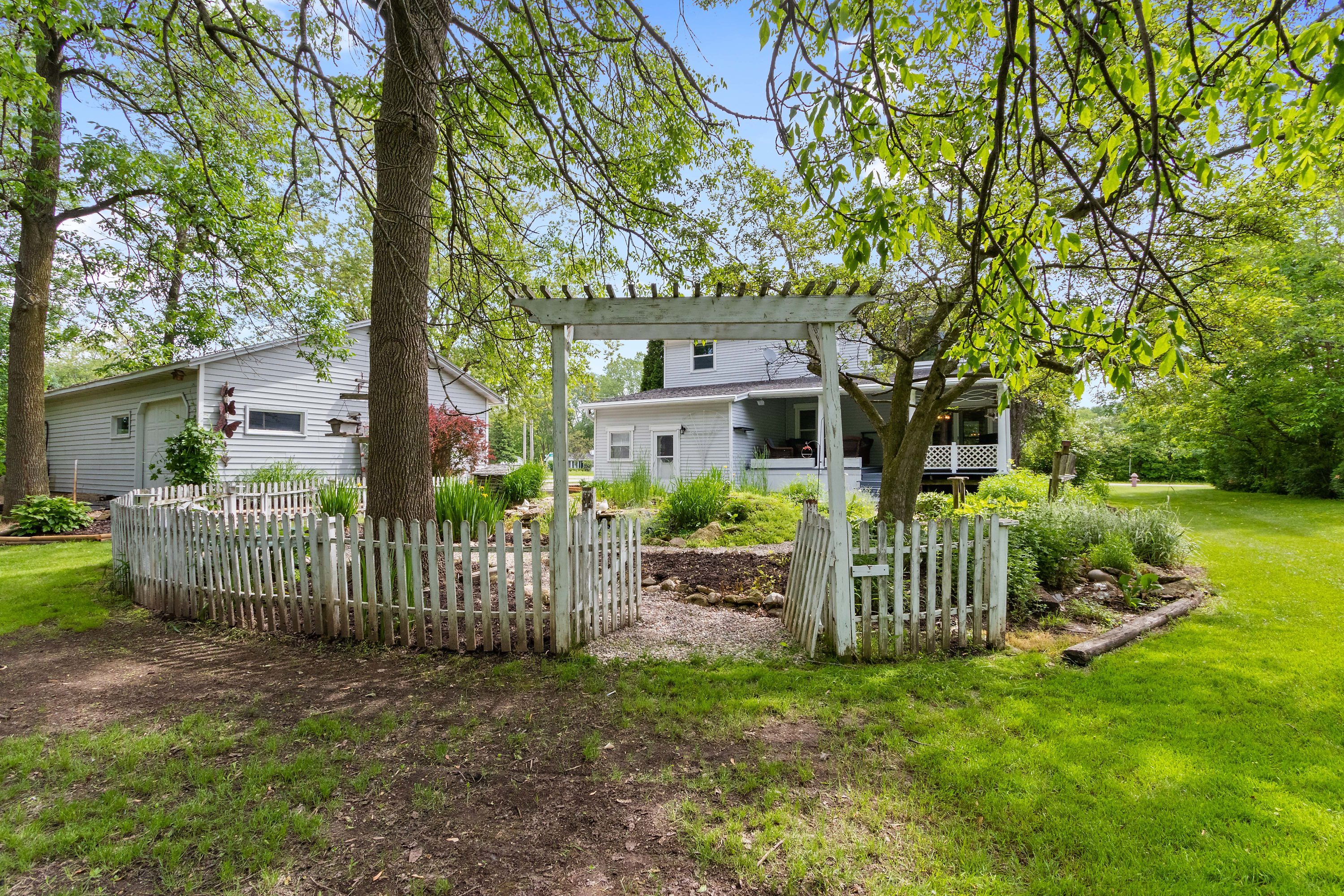 N8829 Church St, Forest Junction, WI 54123 Badger Skytography Tour