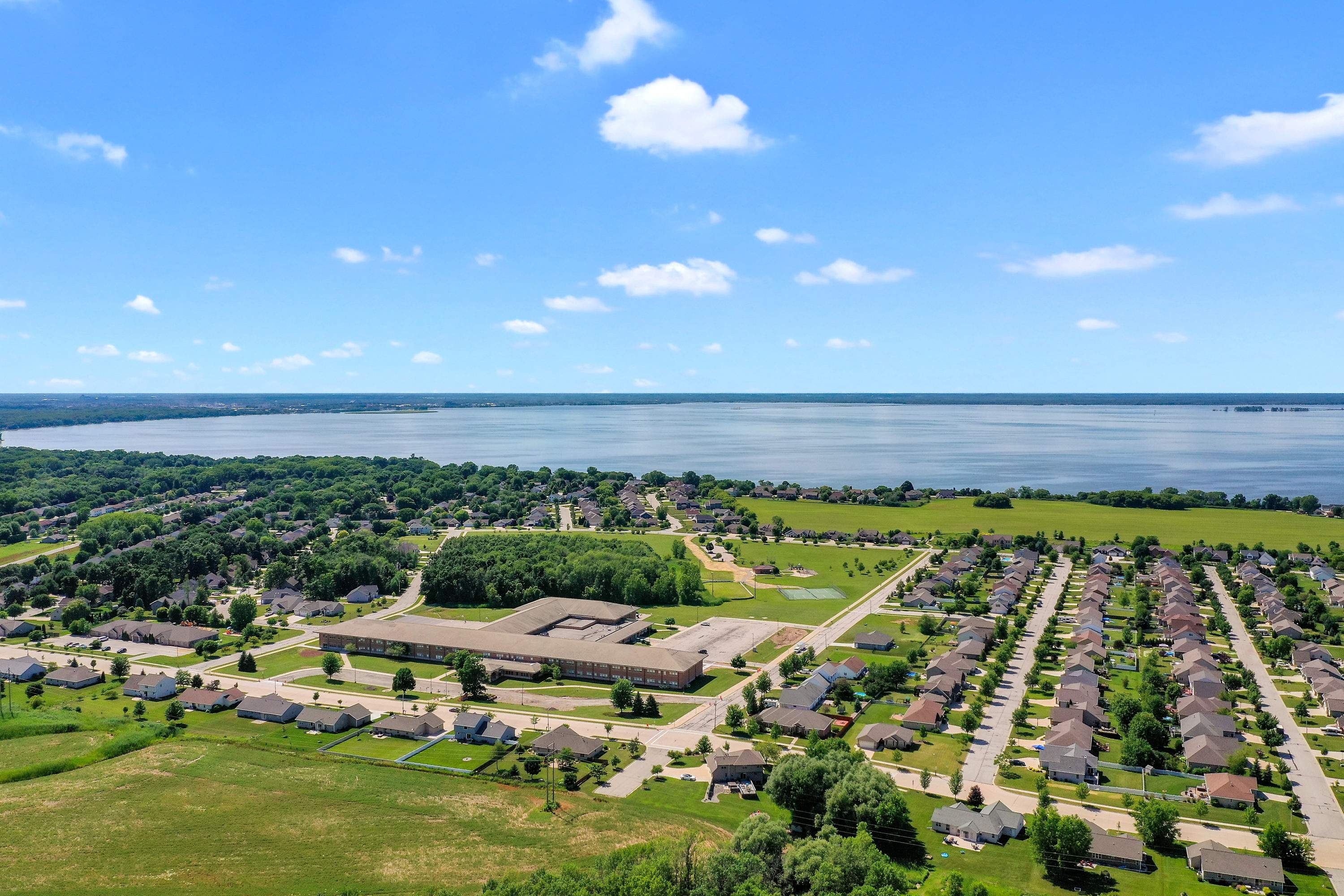 2753 Bay Settlement Road, Green Bay, WI Badger Skytography Tour