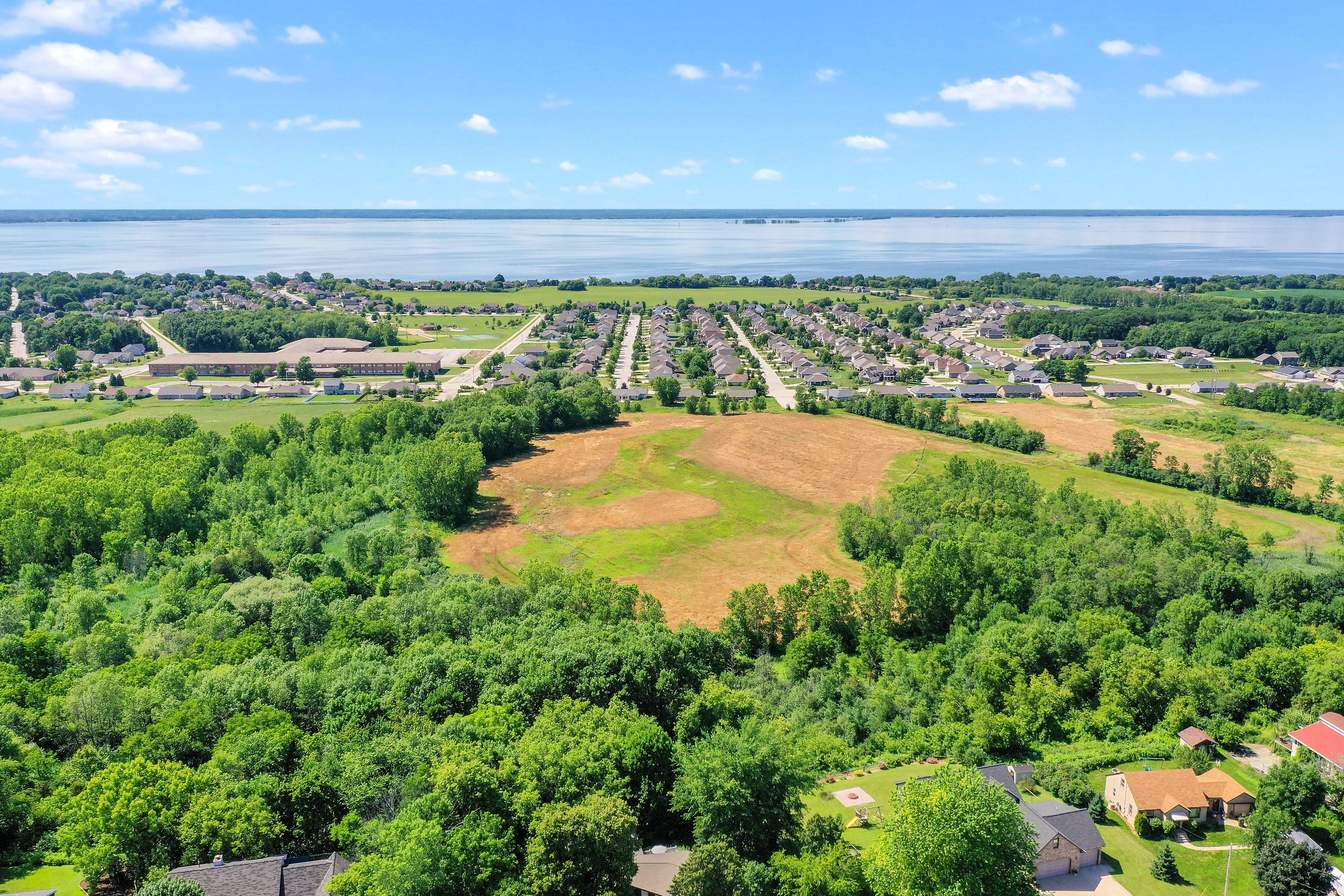 2753 Bay Settlement Road, Green Bay, WI Badger Skytography Tour