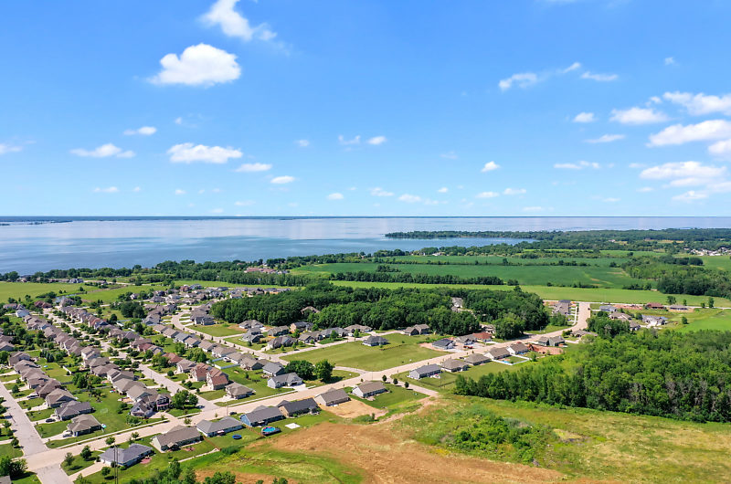 2753 Bay Settlement Road, Green Bay, WI Badger Skytography Tour