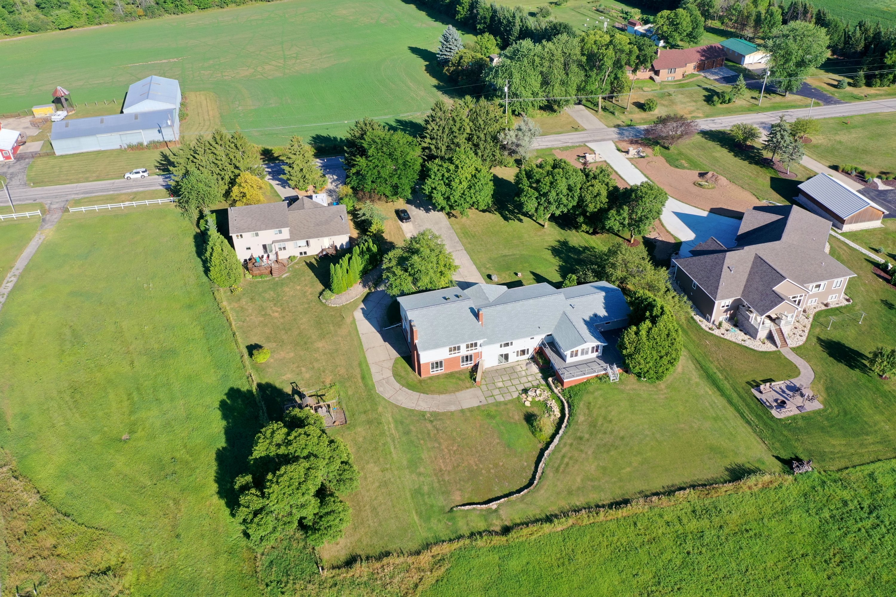 3133 Bay Settlement Road, Green Bay, WI 54311 Badger Skytography Tour