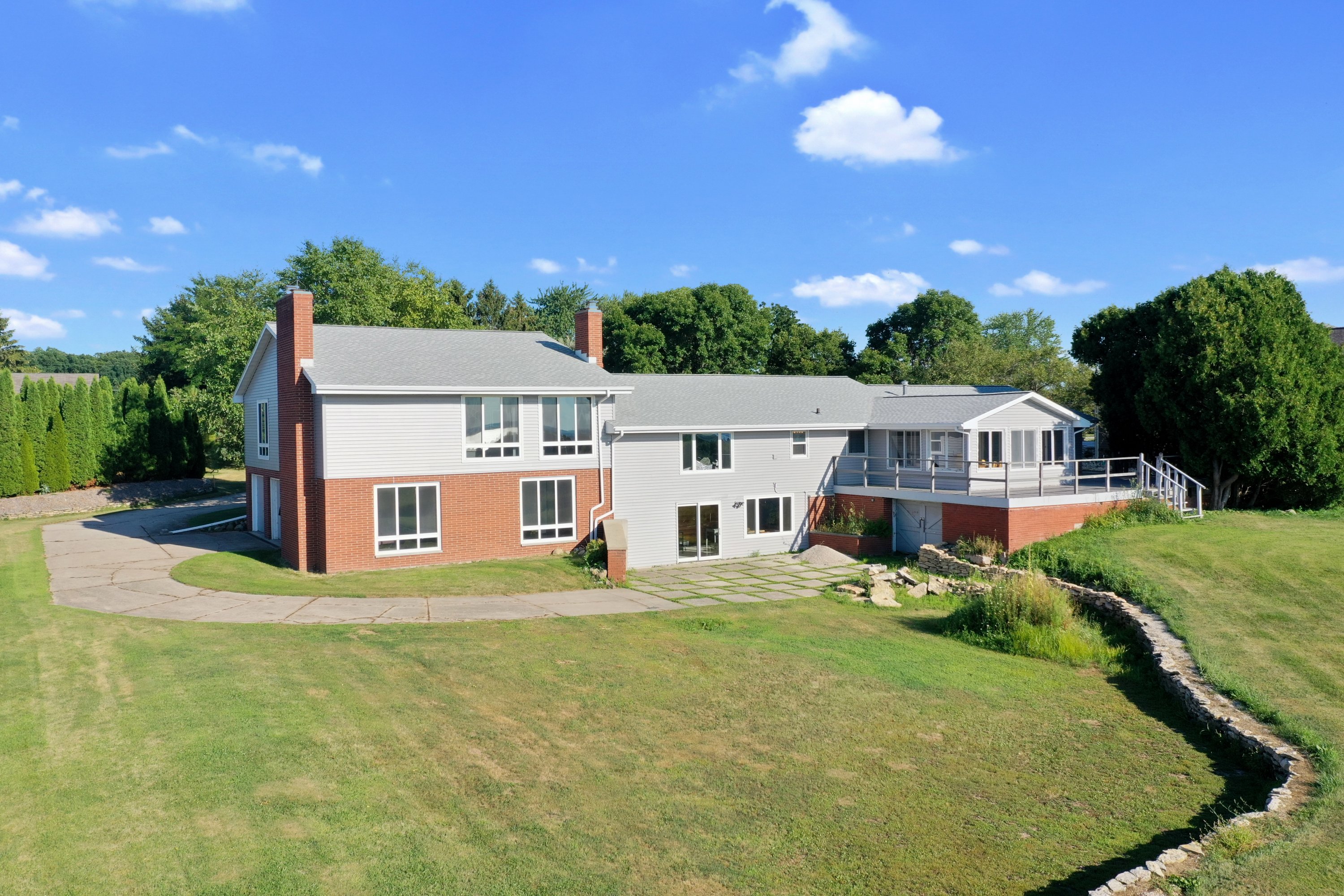 3133 Bay Settlement Road, Green Bay, WI 54311 Badger Skytography Tour