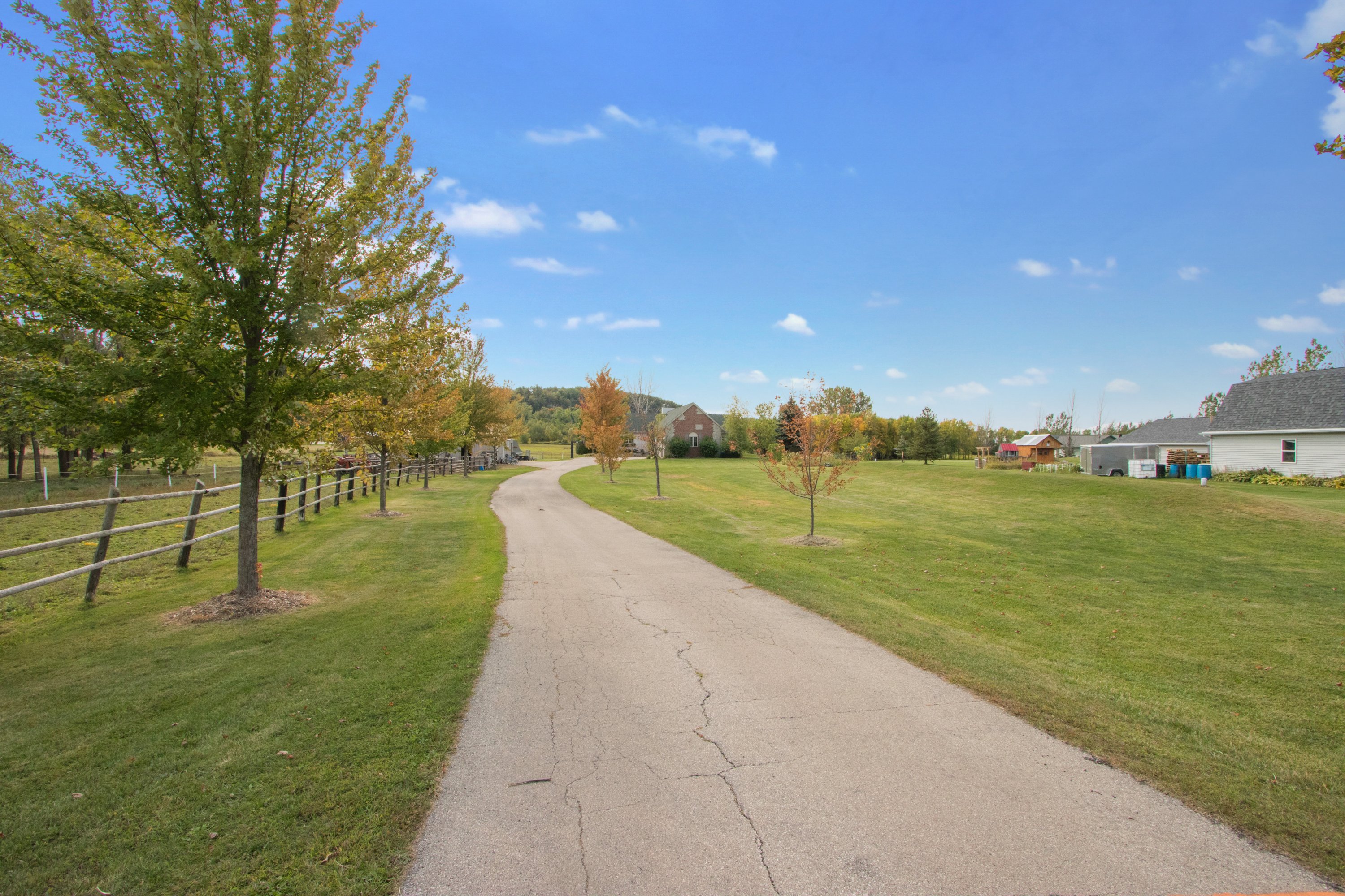 2022 School Road, Greenleaf, WI 54126 Badger Skytography Tour