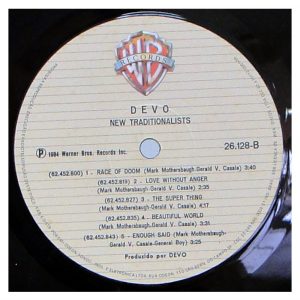 Devo - New Traditionalists - Capa Digitalizada º - Imagem 2