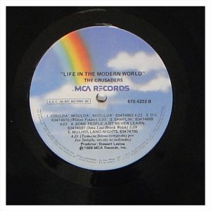 The Crusaders ‎– "Life In The Modern World" 3 - Imagem 4