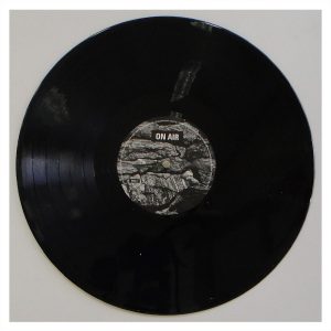 The Rolling Stones ‎– On the Air - Importado - Imagem 3
