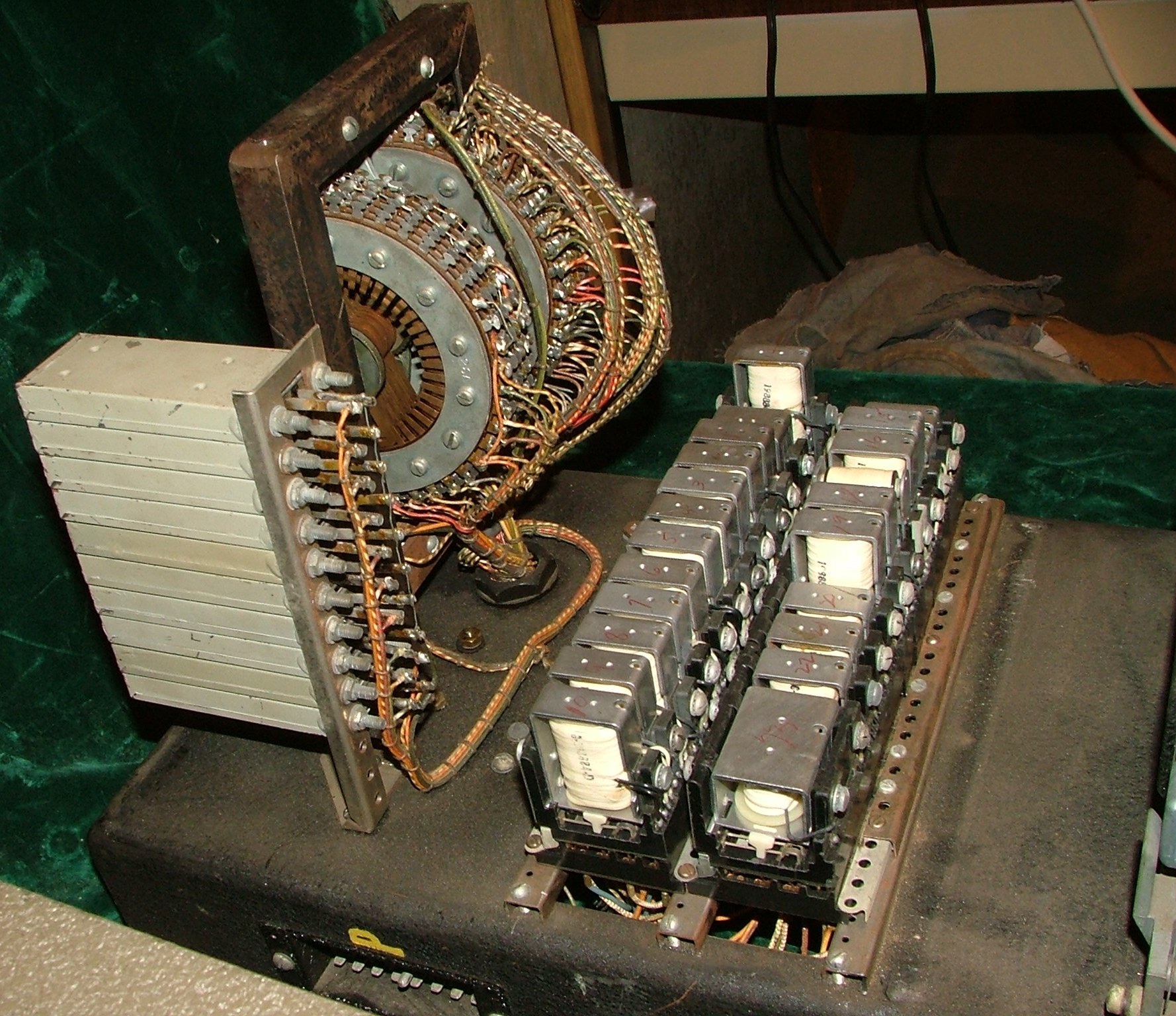 VLSI Engineering · Dillinger, Thomas VLSI Design Methodology Development: Dillinger, Thomas