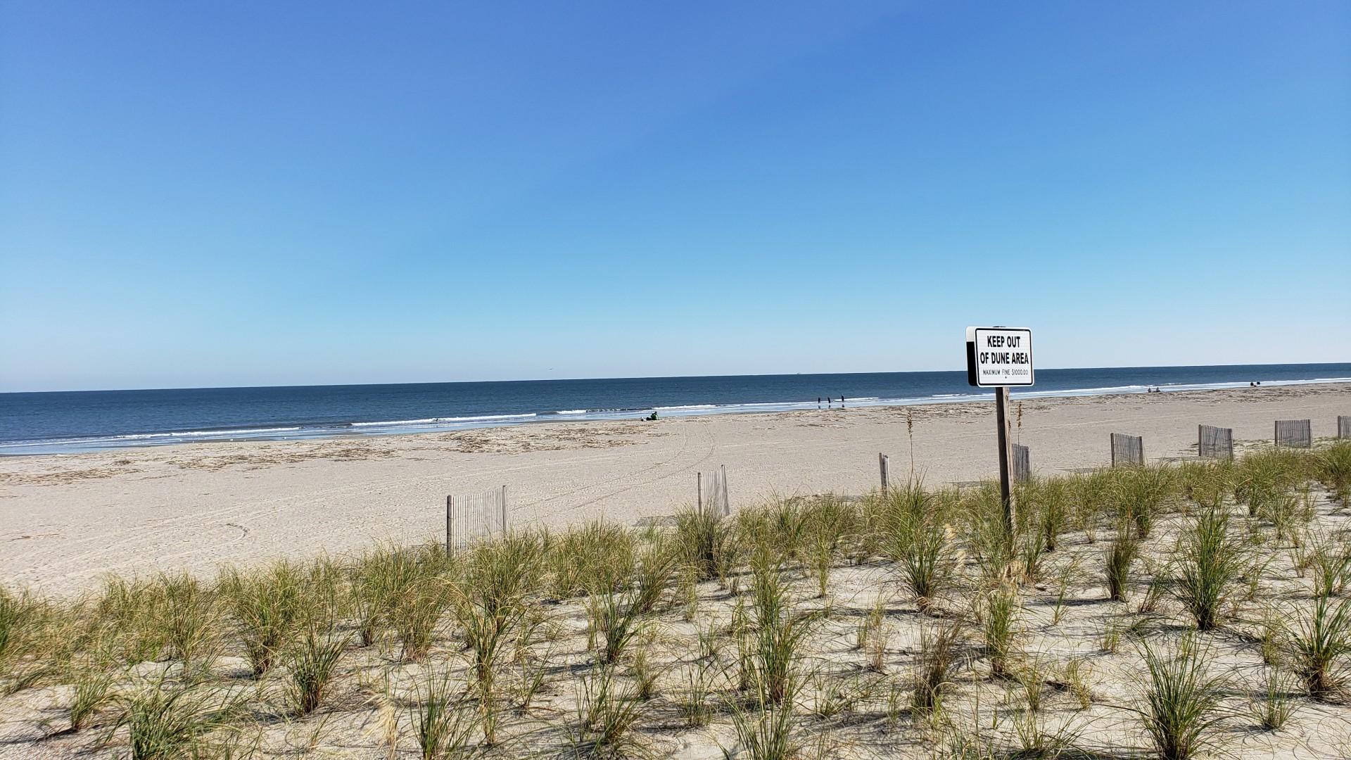 Beach House On The Dune 421