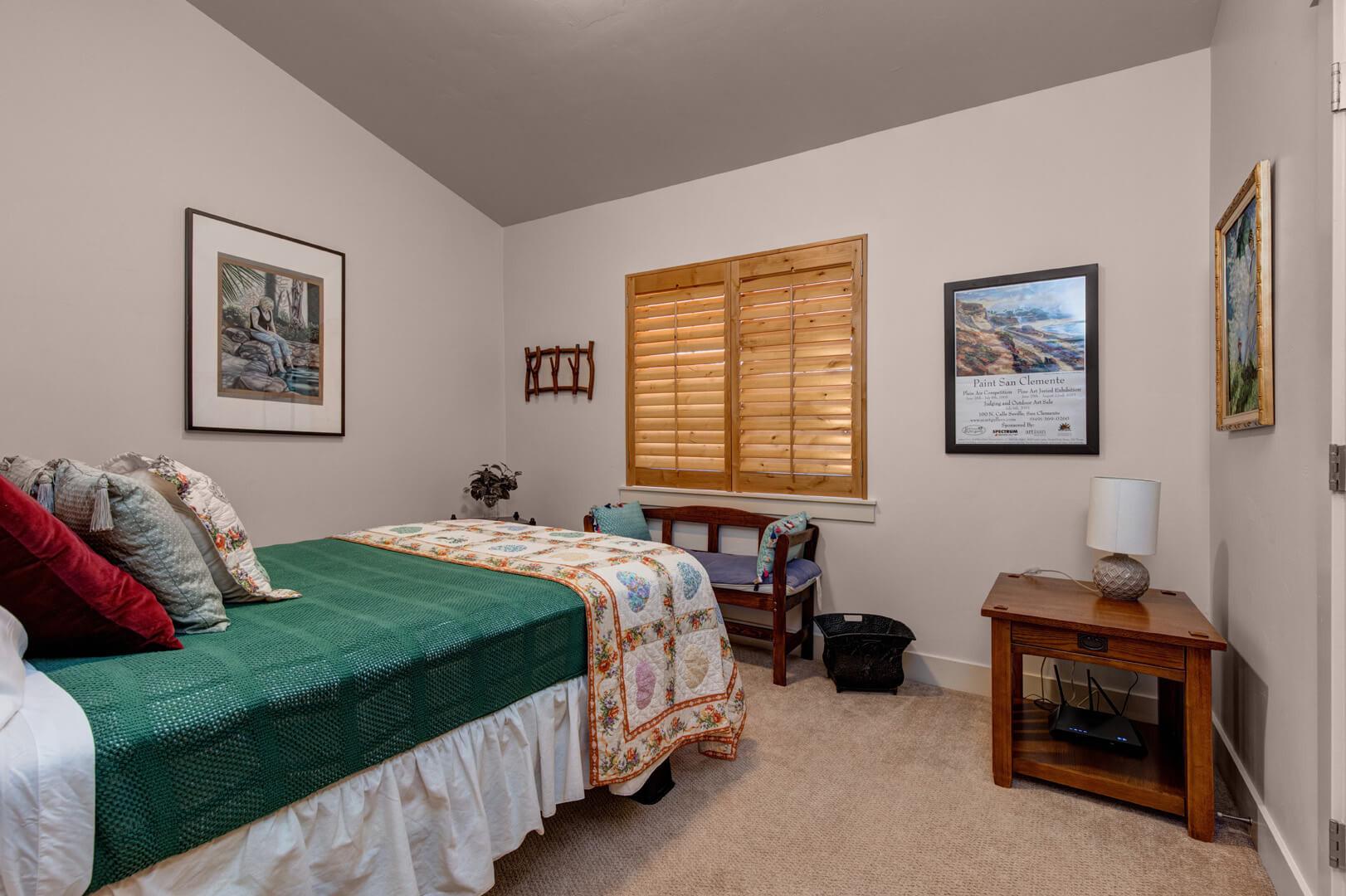 Bear Hollow Lodges 4403:  A nicely appointed second bedroom, feels like home.