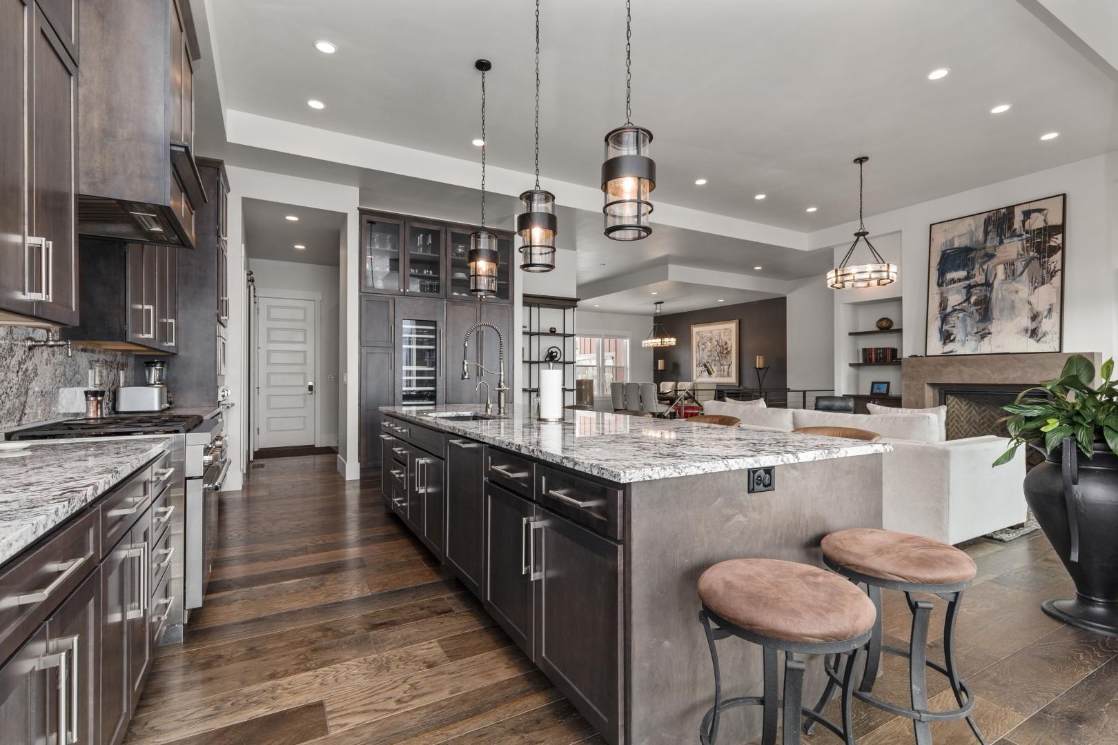 Deer Springs 12797: Sleek countertop with modern appliances, perfect for culinary creations.