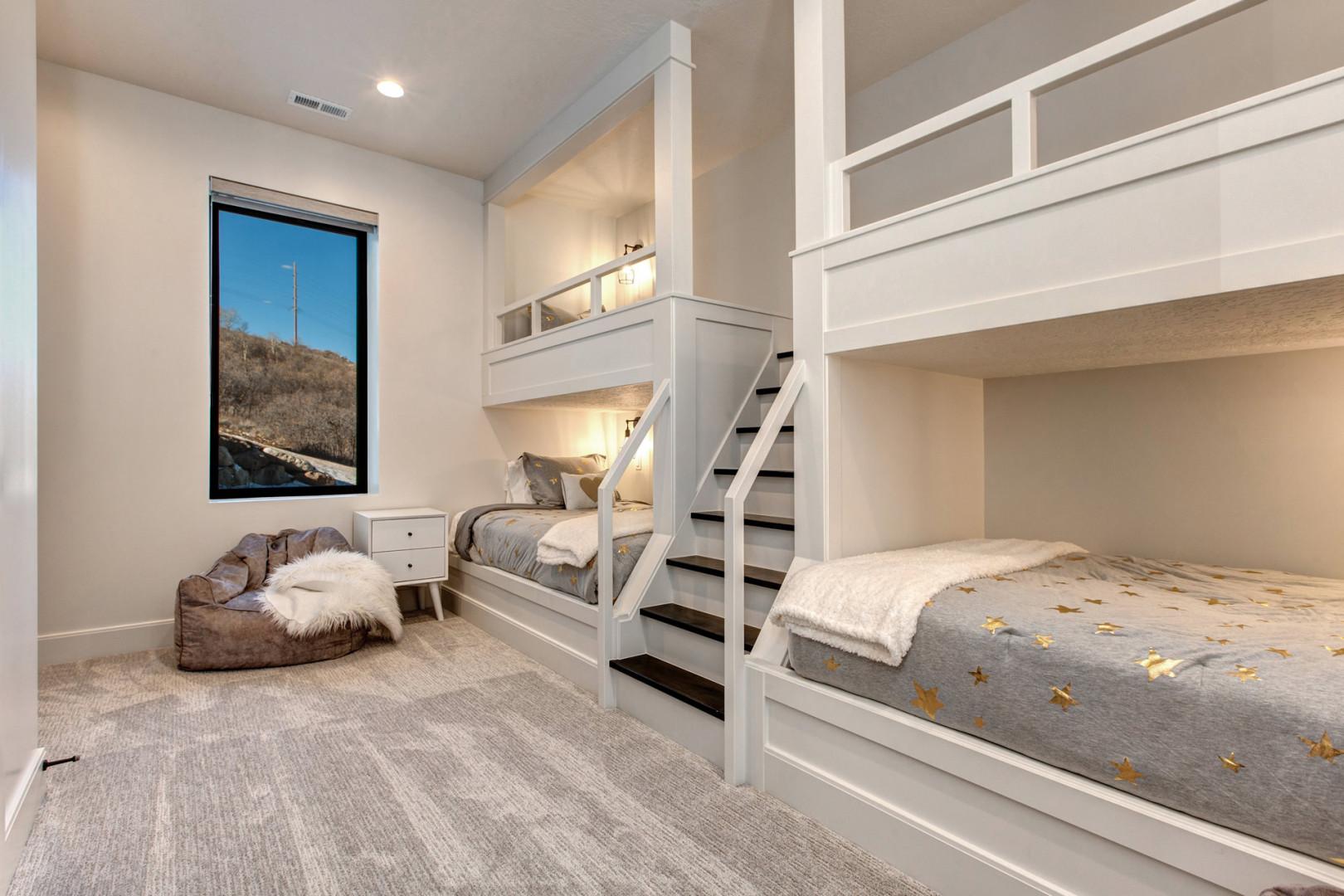 Jordanelle Estates 13201: Bunk Bed Room: "Cozy space with two bunk beds and a TV."