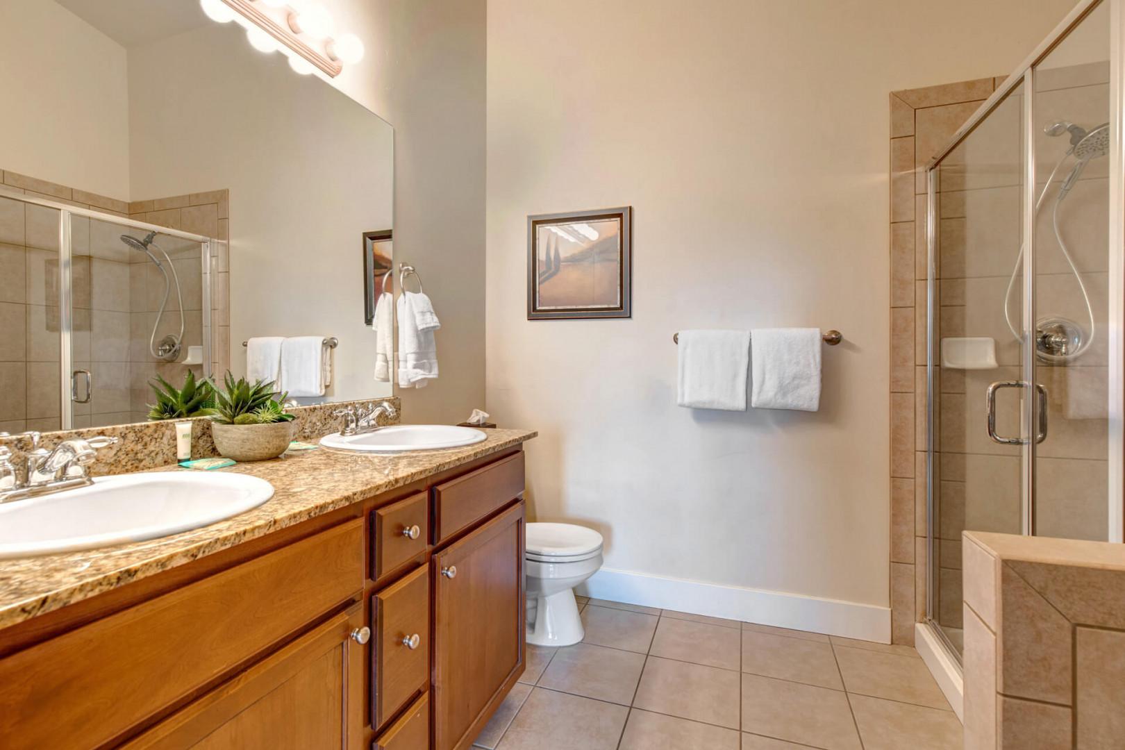 Bear Hollow Village 5610: Upstairs Master Bathroom