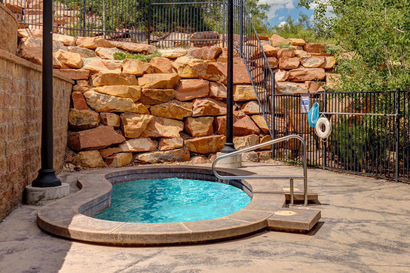 Vacation Rentals in Park City at Bear Hollow Lodges 1304: Building hot tub