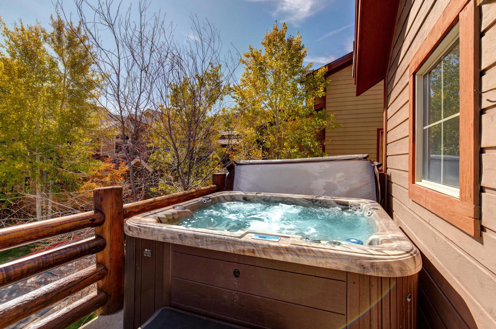 Bear Hollow Lodges 5474: Outdoor Hot Tub: "Relaxing soak under the stars, a perfect end to the."