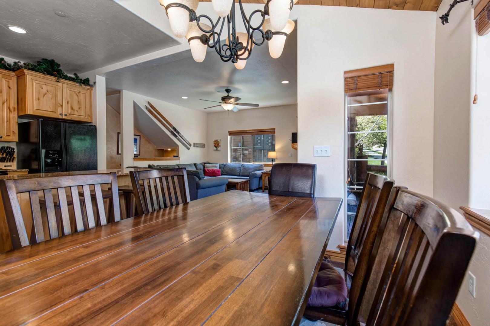 Bear Hollow Lodges 5474: Dining Table: A cozy setting for shared meals and conversations.