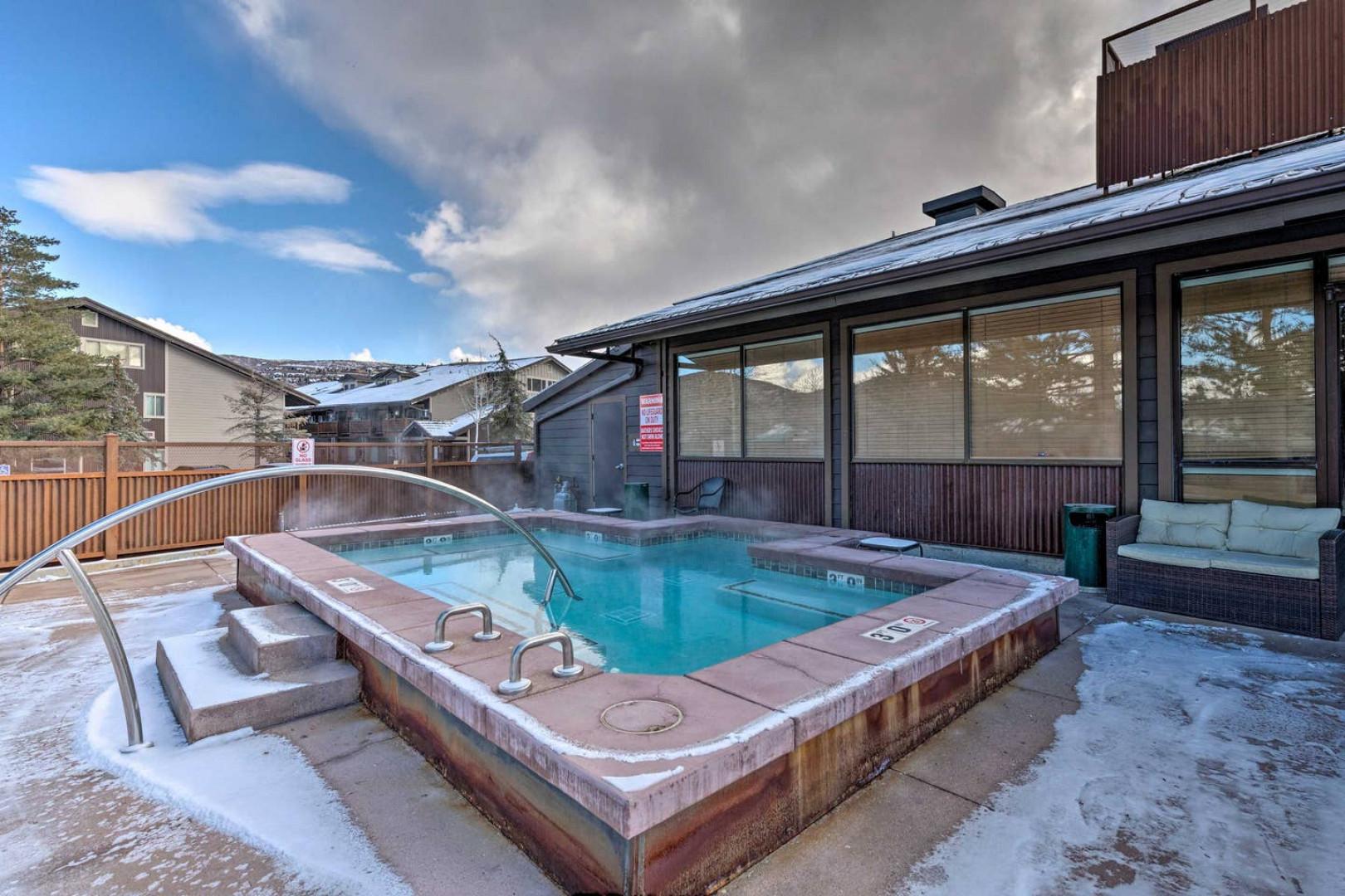 Prospector Lodge Hot Tub