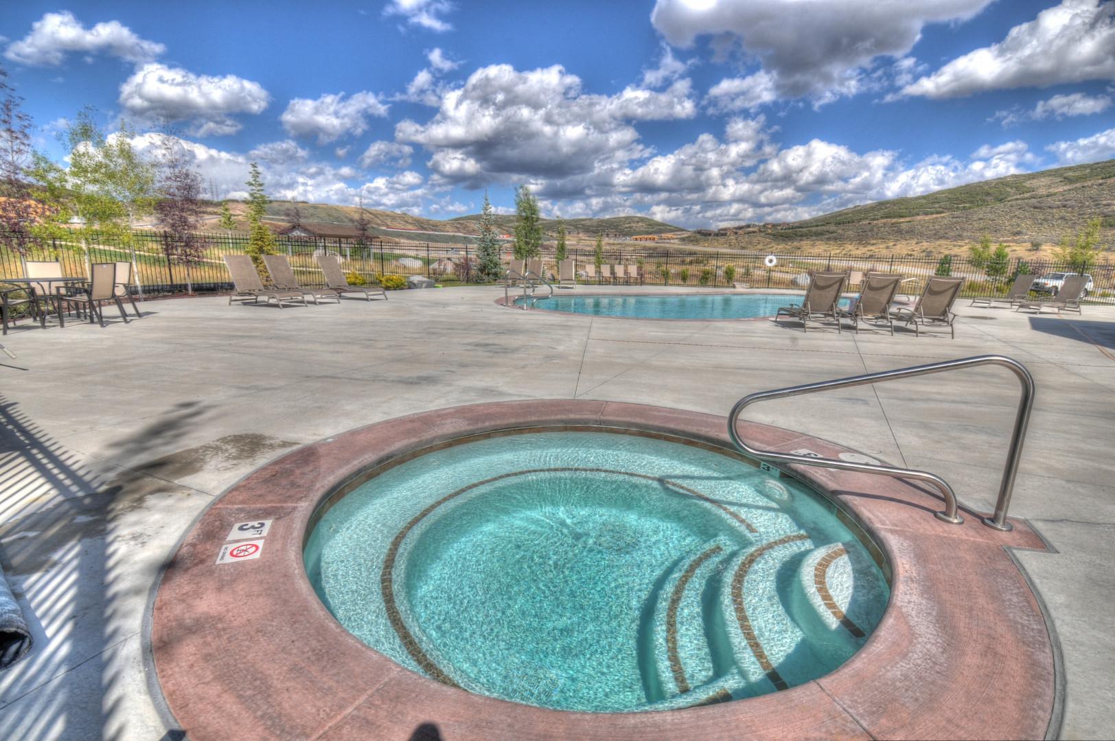 Jordanelle Estates Community Clubhouse Hot Tub