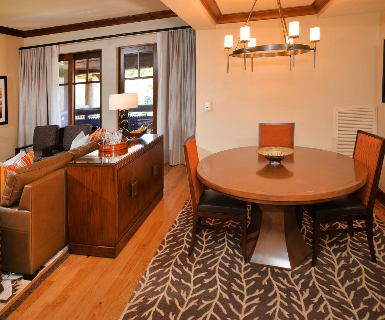 1201\Images\238\Tiimbers BG-Med_05