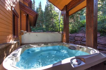 Vacation Rentals in Park City at White Pine 129: Private hot tub