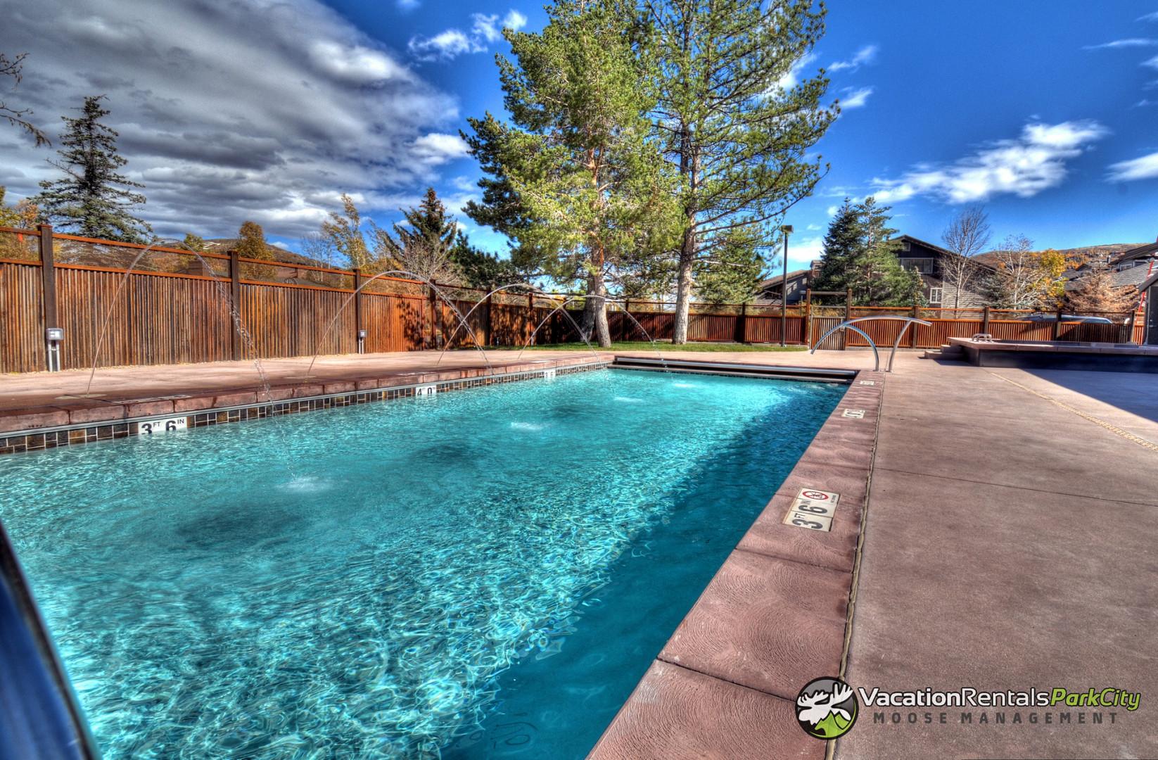 Vacation Rentals in Park City at Prospector Lodge 627: Community pool