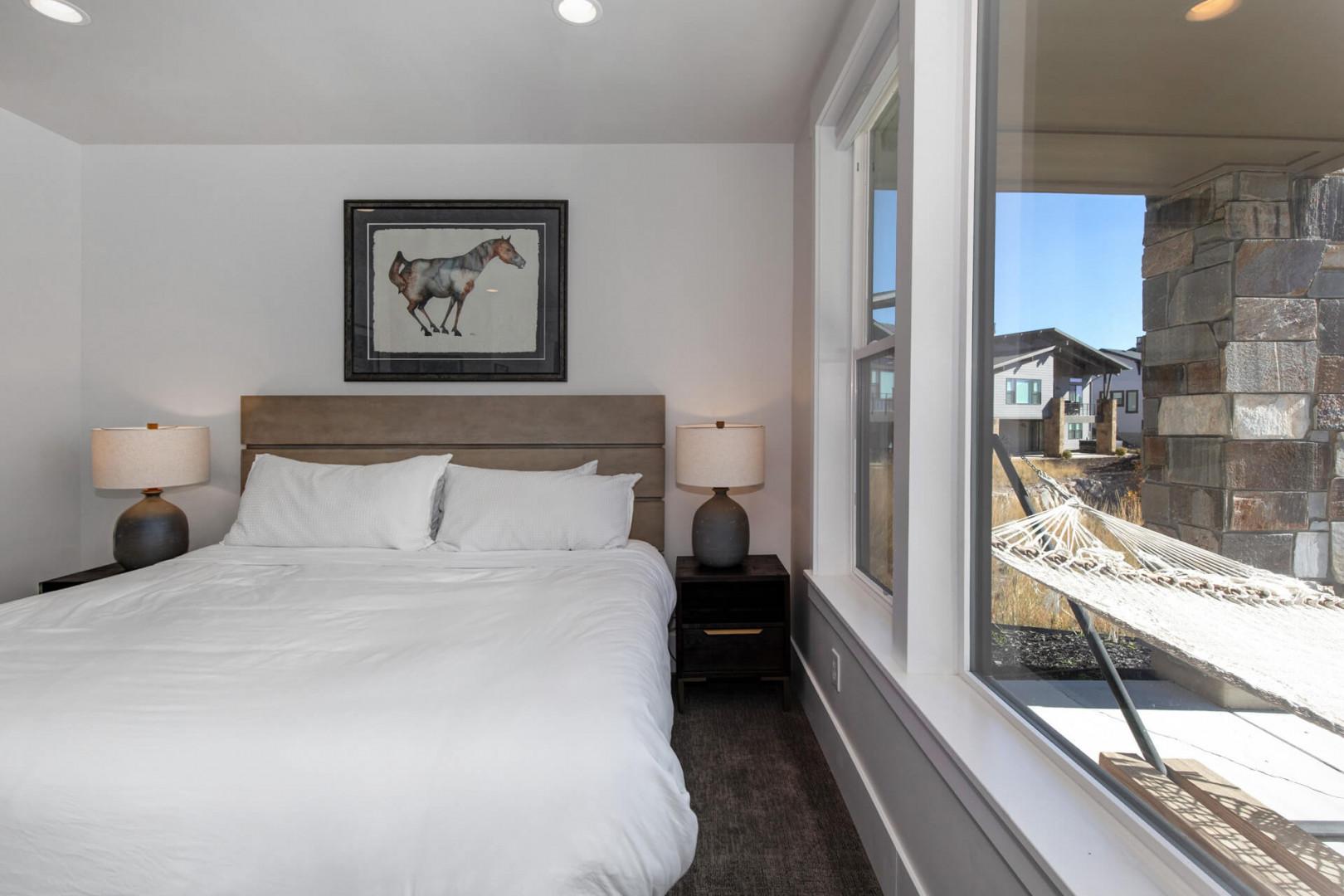 Deer Springs 12797: The second guest bedroom with king-size bed is located on the lower-level